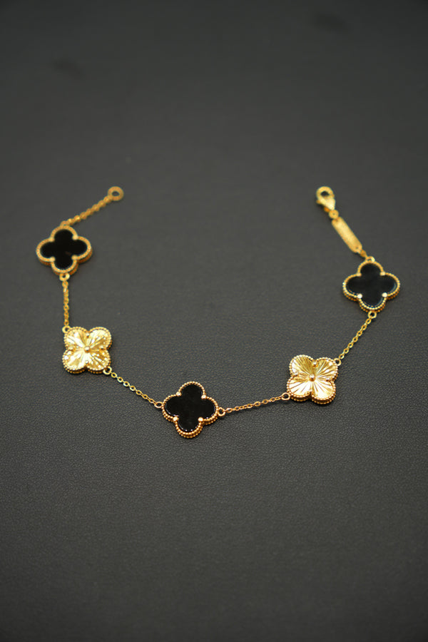 22k Gold Clover Designer Ladies Bracelet
