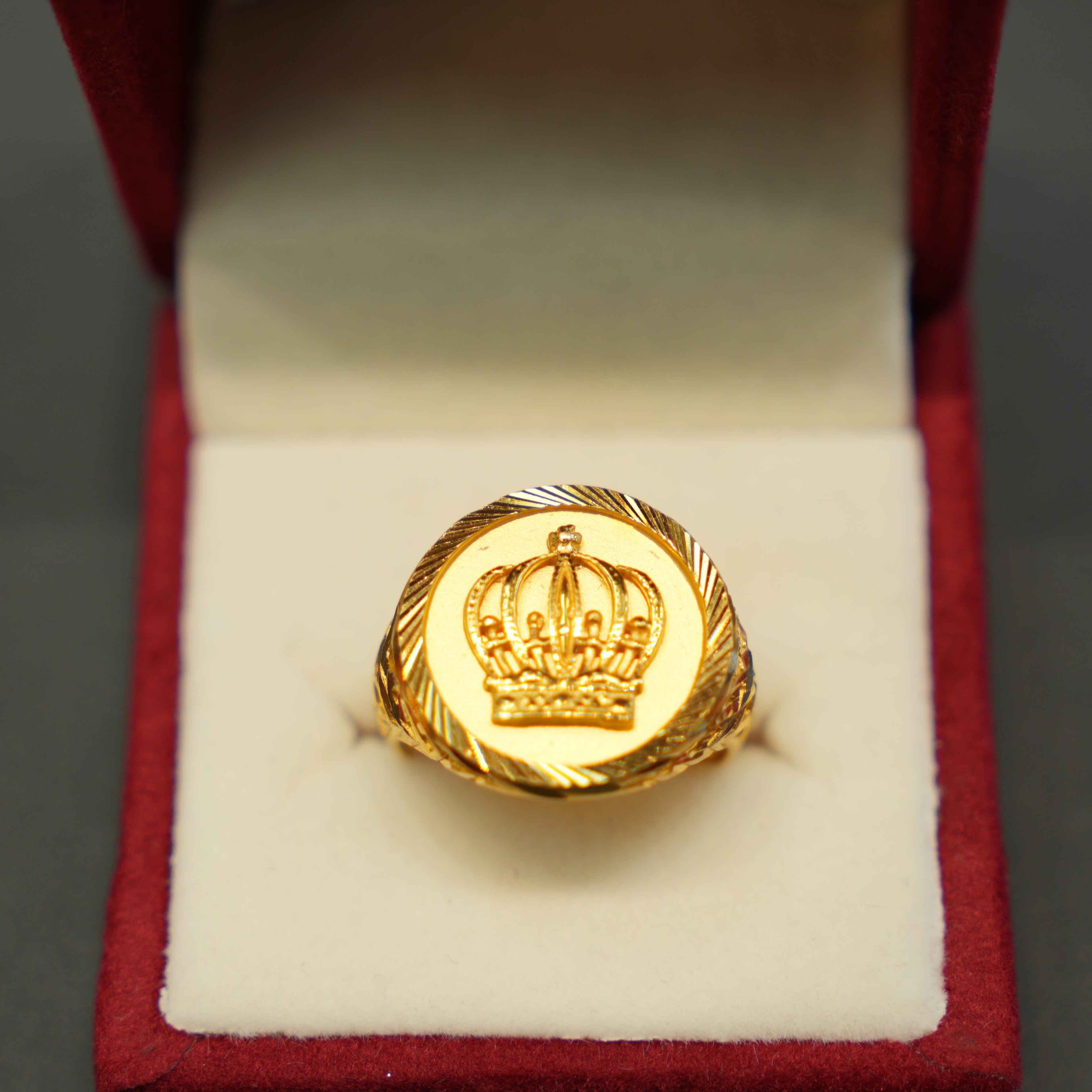 22k Gold Designer Men's Ring