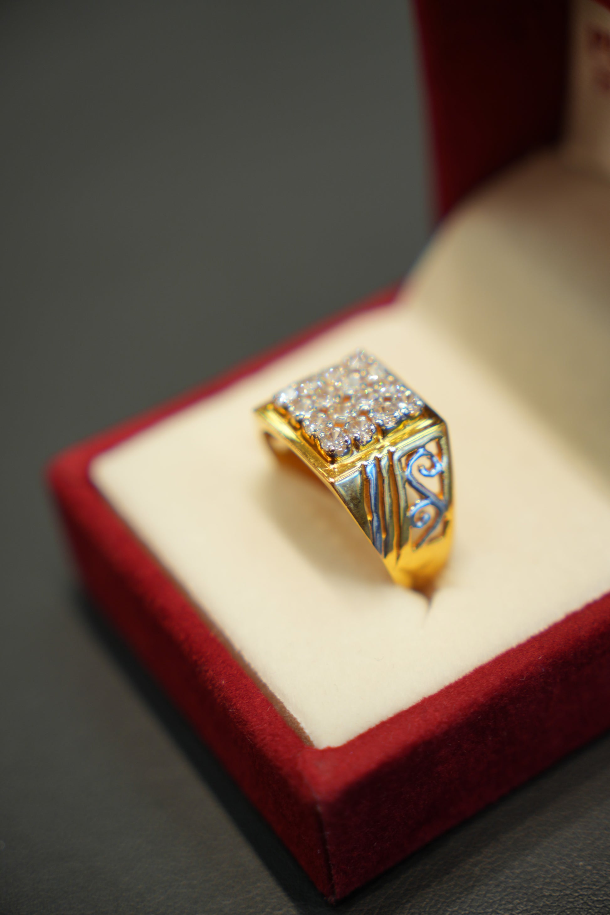 22k Gold Designer Men's Ring