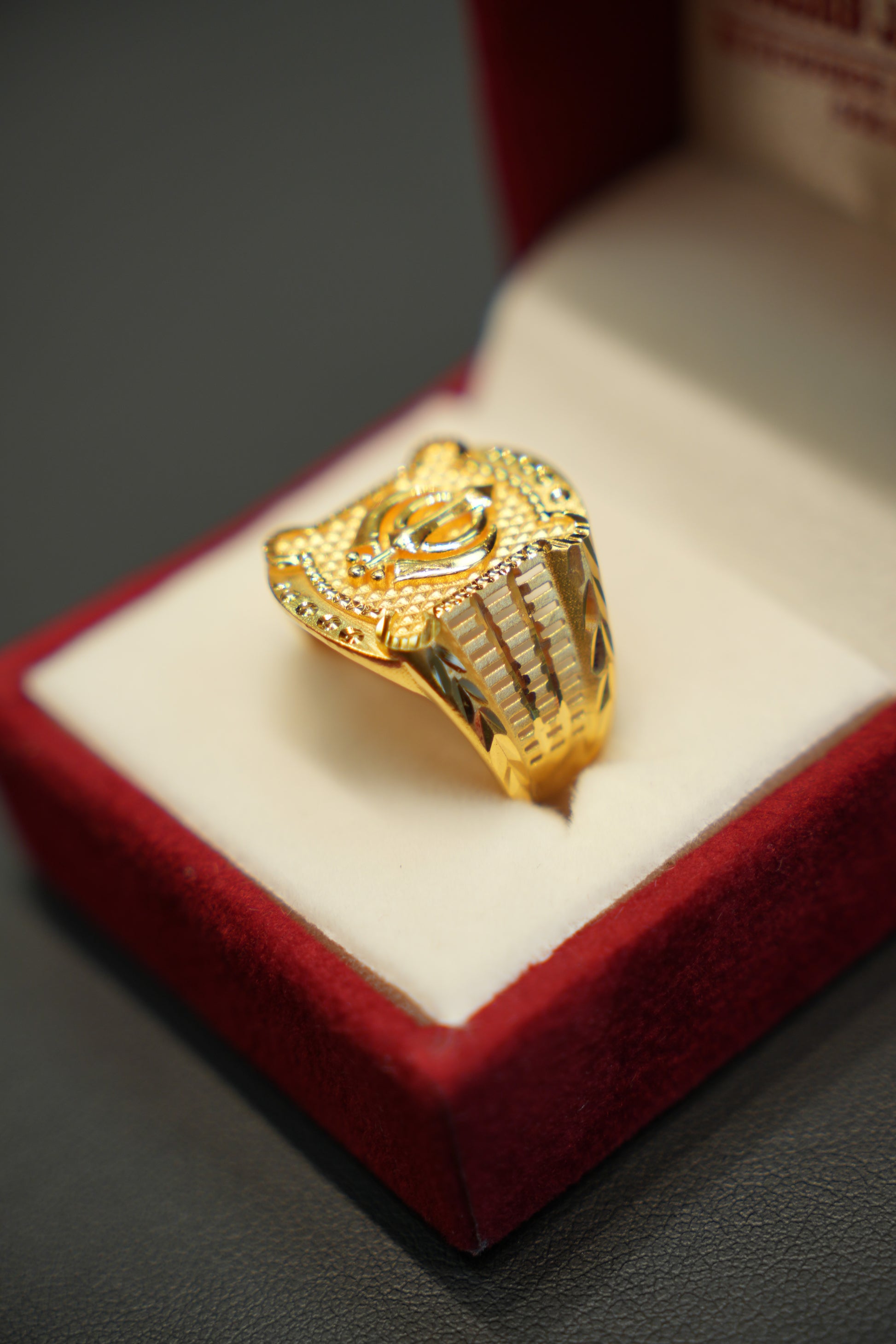 22k Gold Designer Men's Ring