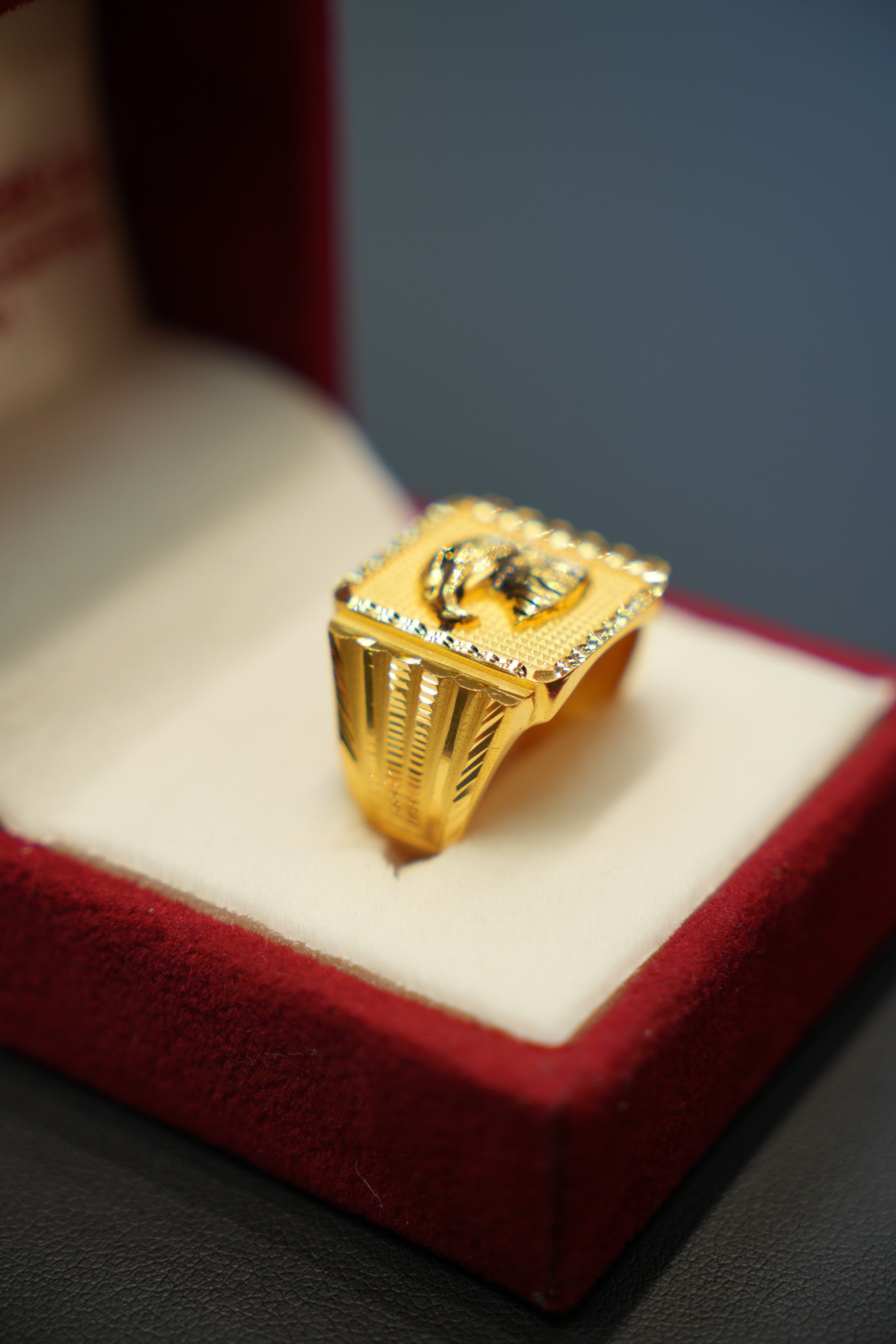 22k Gold Designer Men's Ring