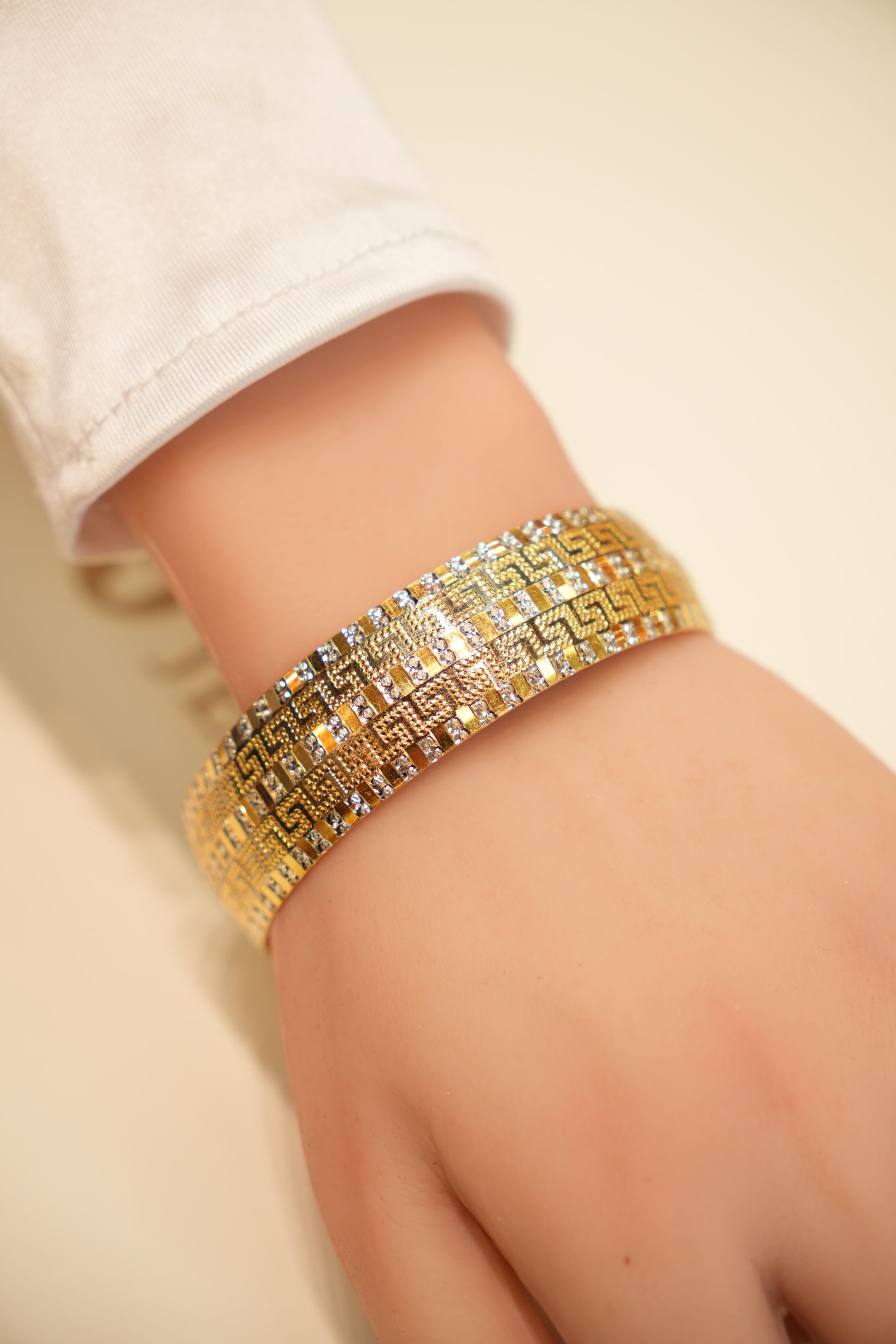 22K Gold Ethnic Ladies Bangles