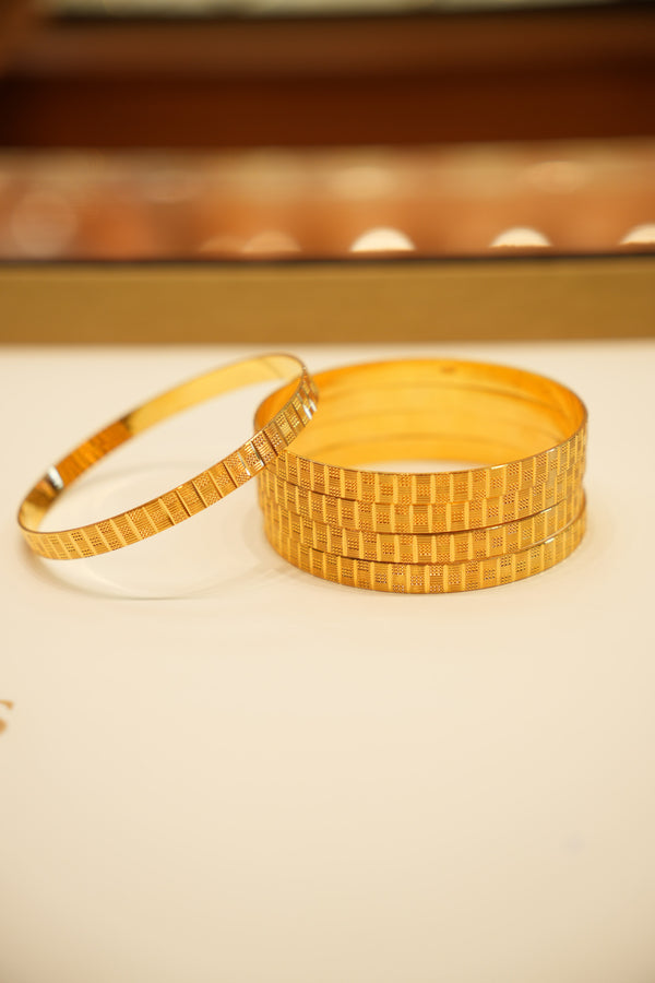 22K Gold Ladies Bangles Set