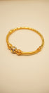 Stylish lightweight gold bracelet design