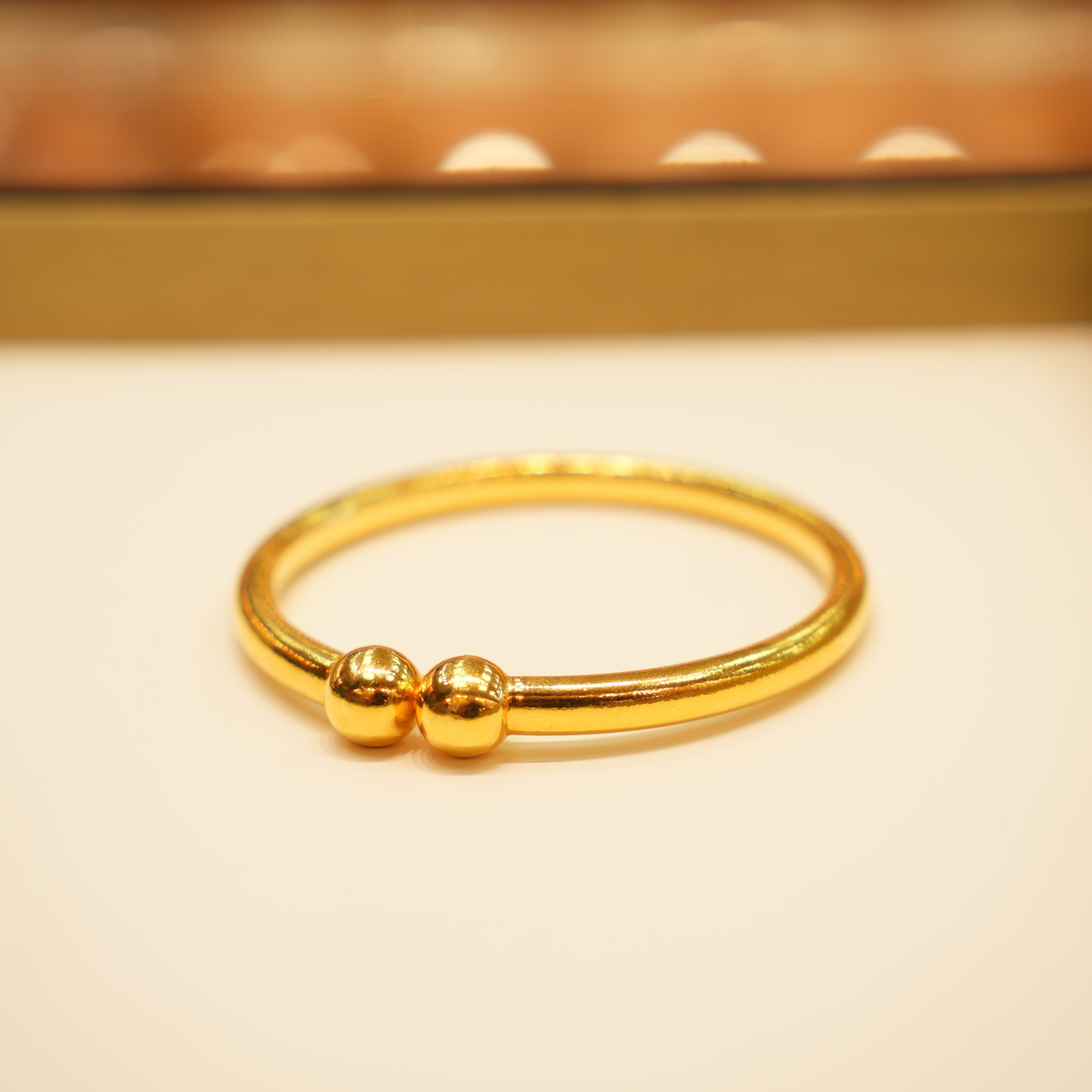 22k Gold Ladies Bangle