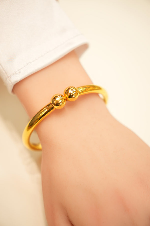 22k Gold Ladies Bangle