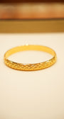 22k Gold Ladies Bangle