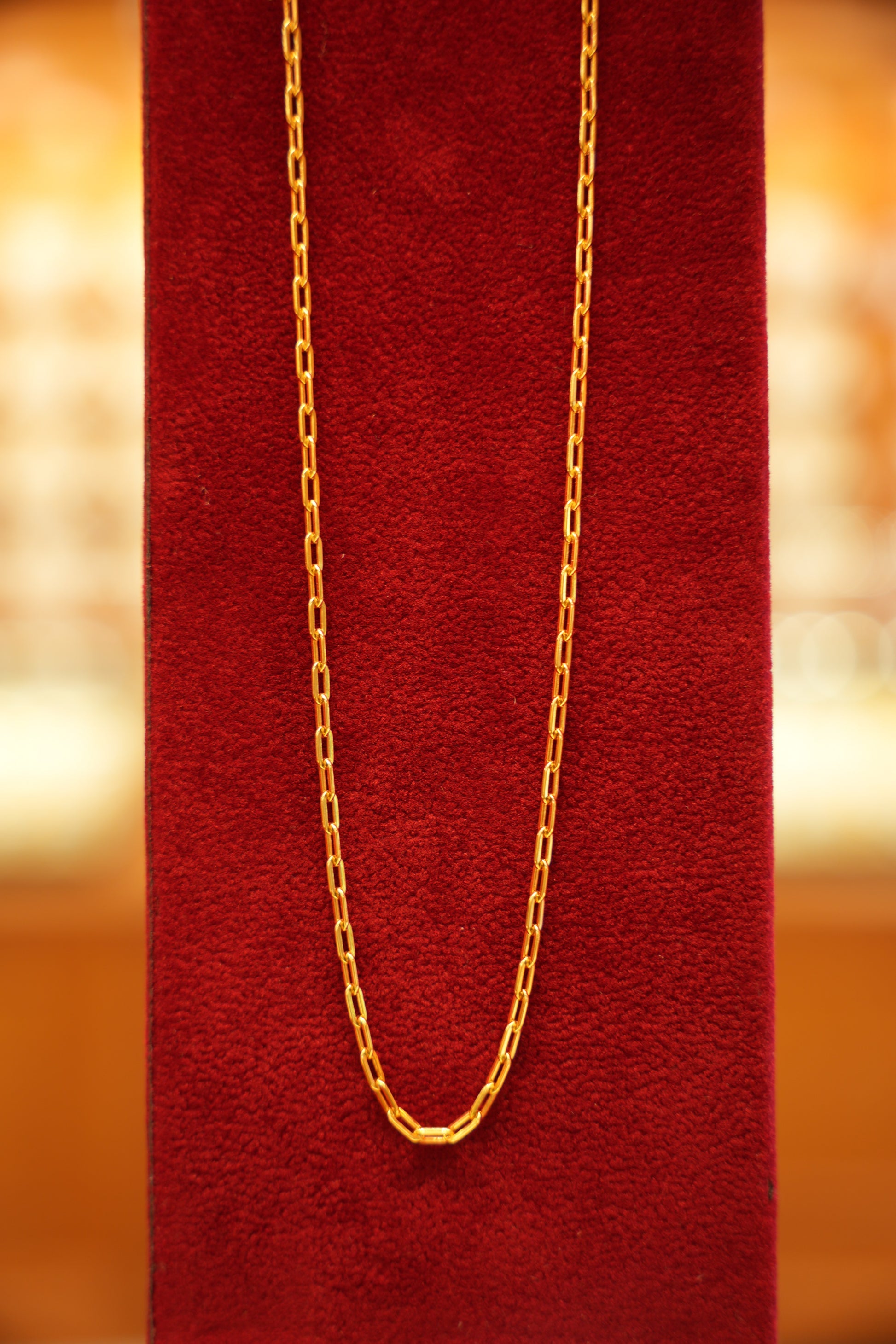 22K Gold Ladies Chain (18 Inches)