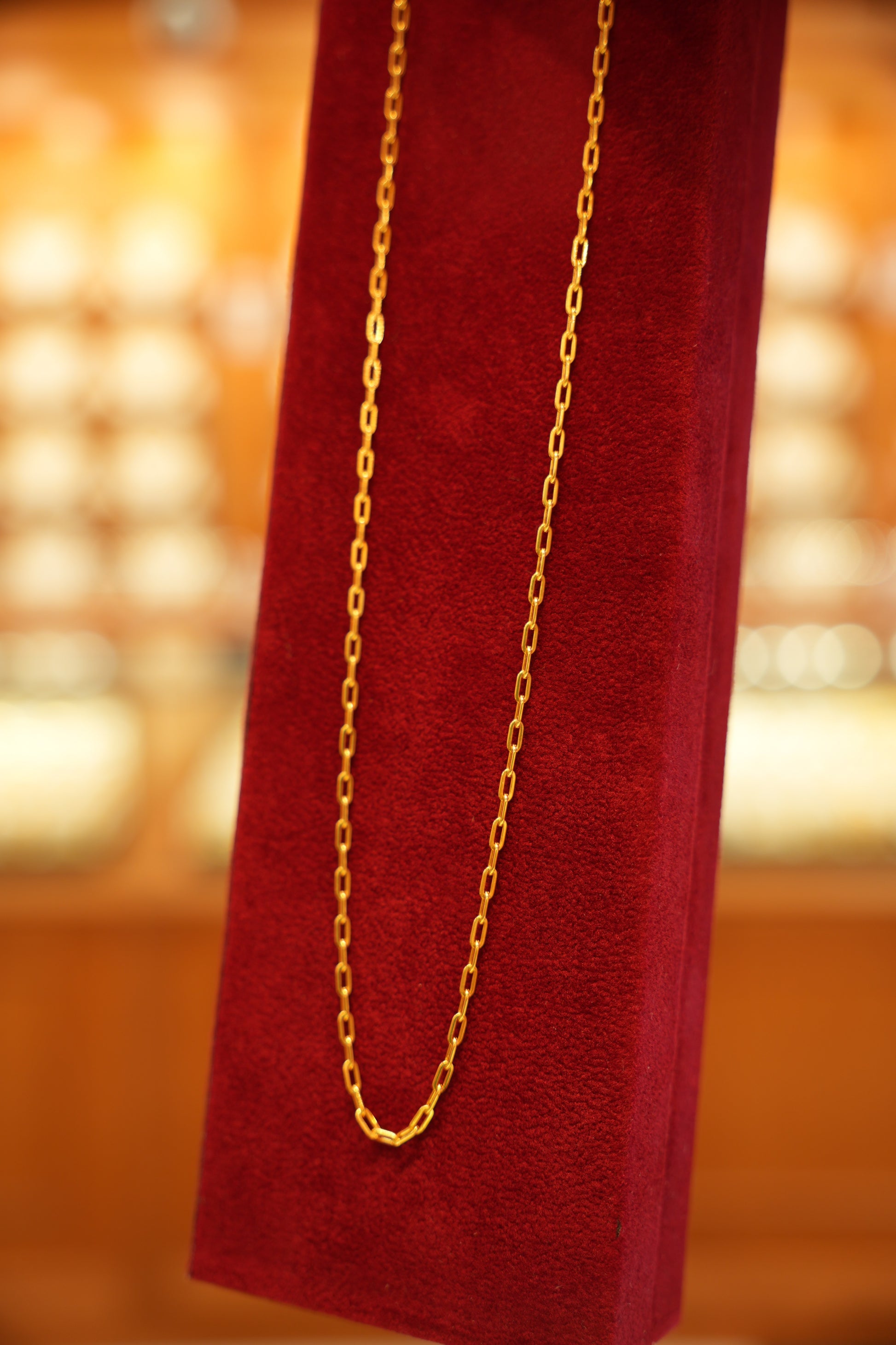 22K Gold Ladies Chain (18 Inches)