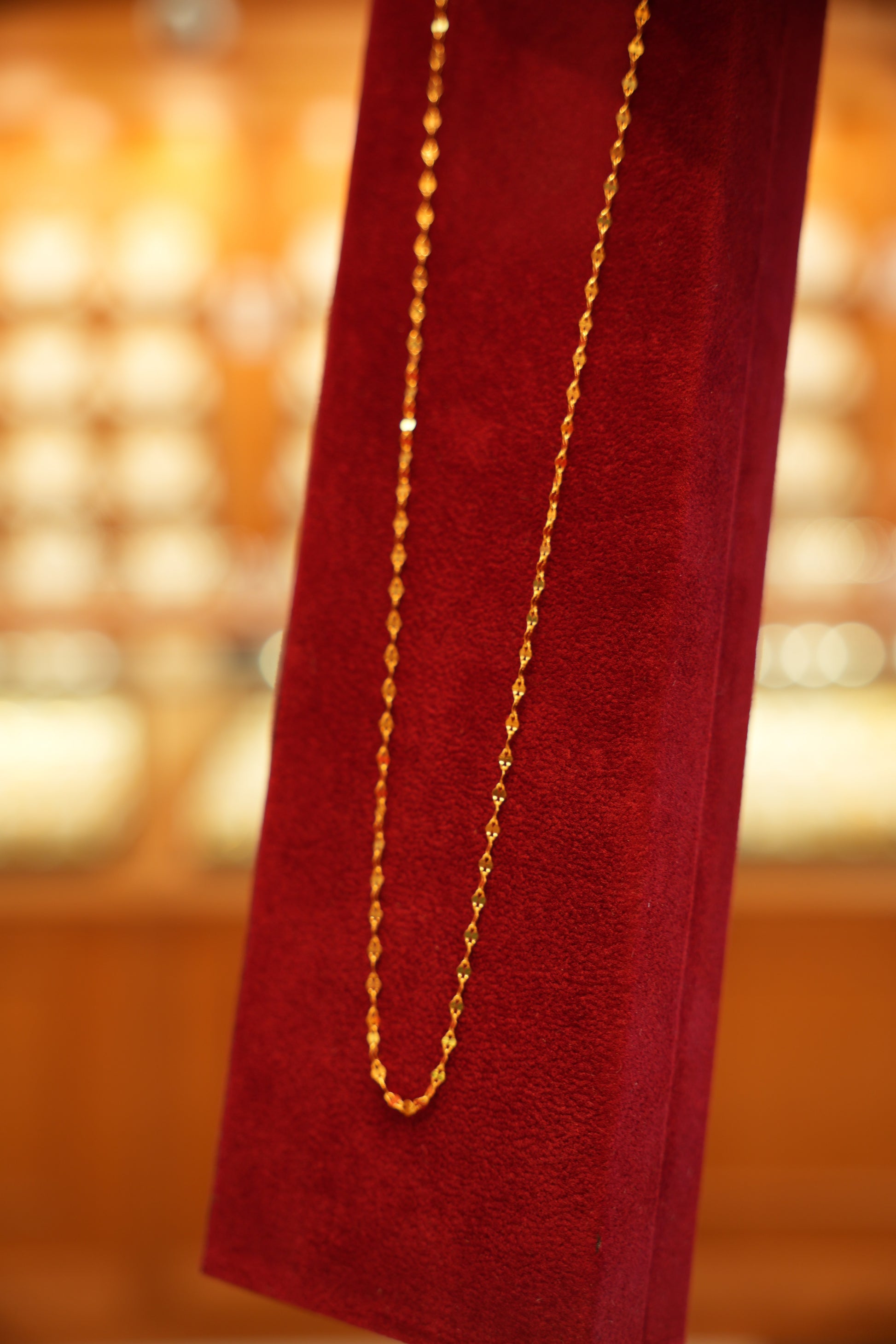 22K Gold Ladies Chain (18 Inches)
