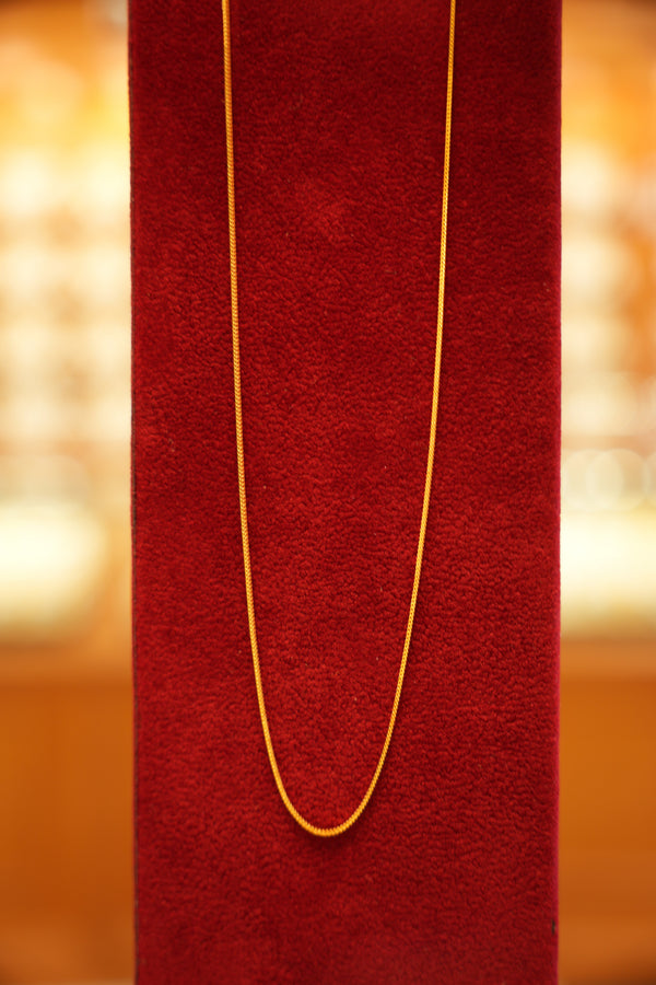 22K Gold Ladies Chain (18 Inches)