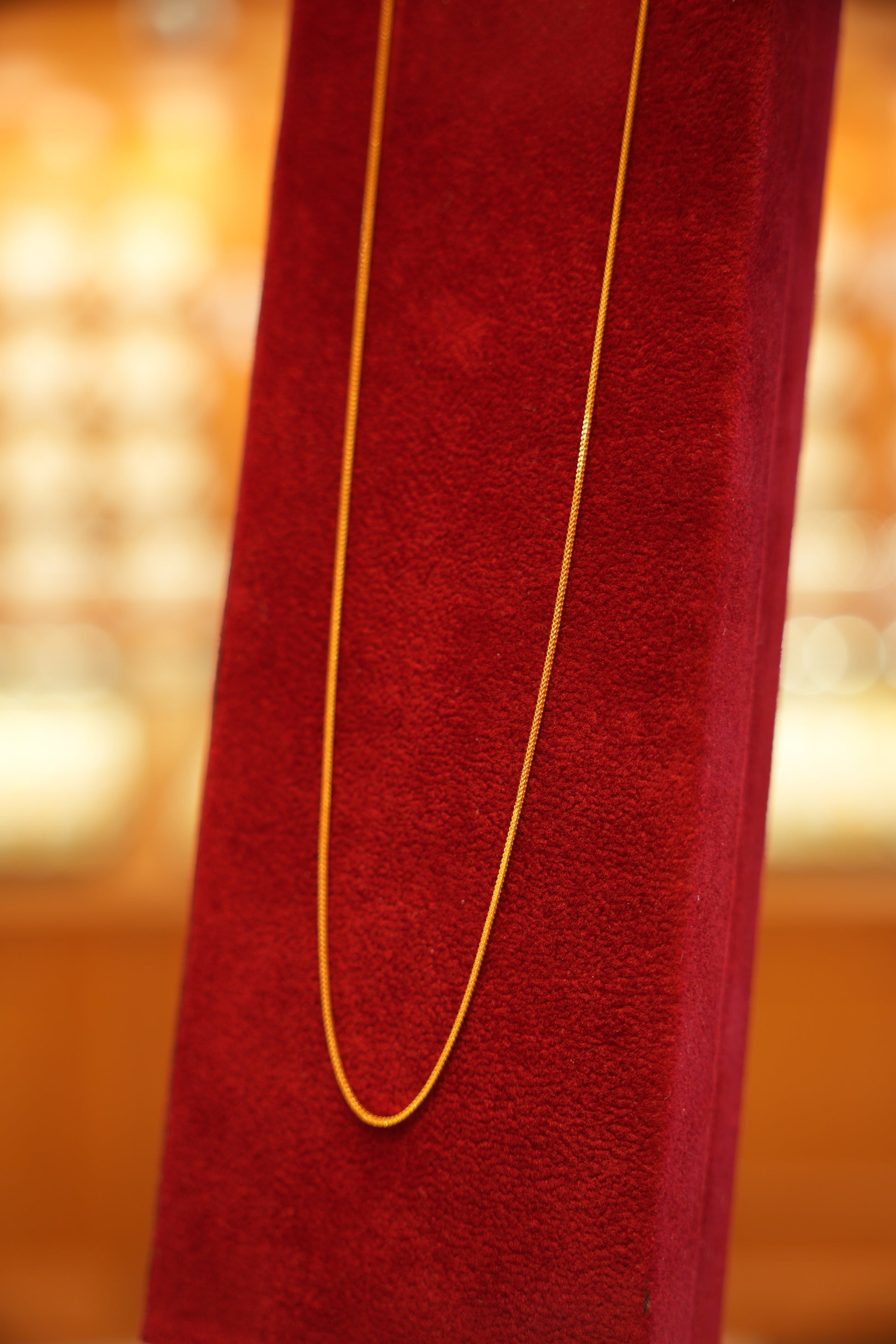 22K Gold Ladies Chain (18 Inches)