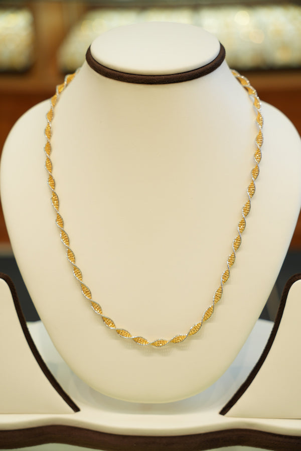 22K Gold Ladies Chain (18 Inches)