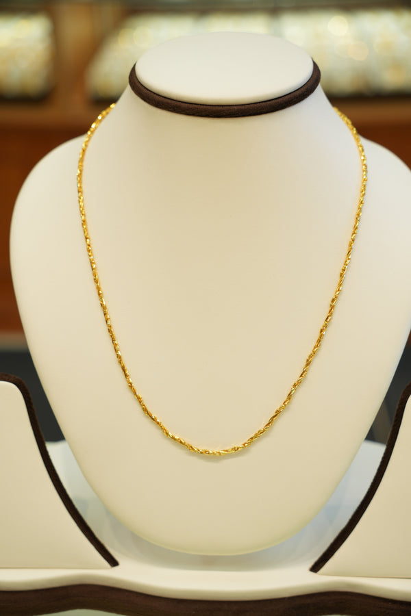 22K Gold Ladies Chain (18 Inches)