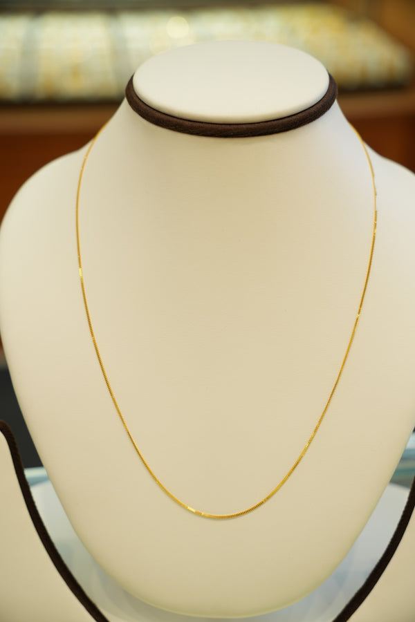 22K Gold Ladies Chain (18 Inches)