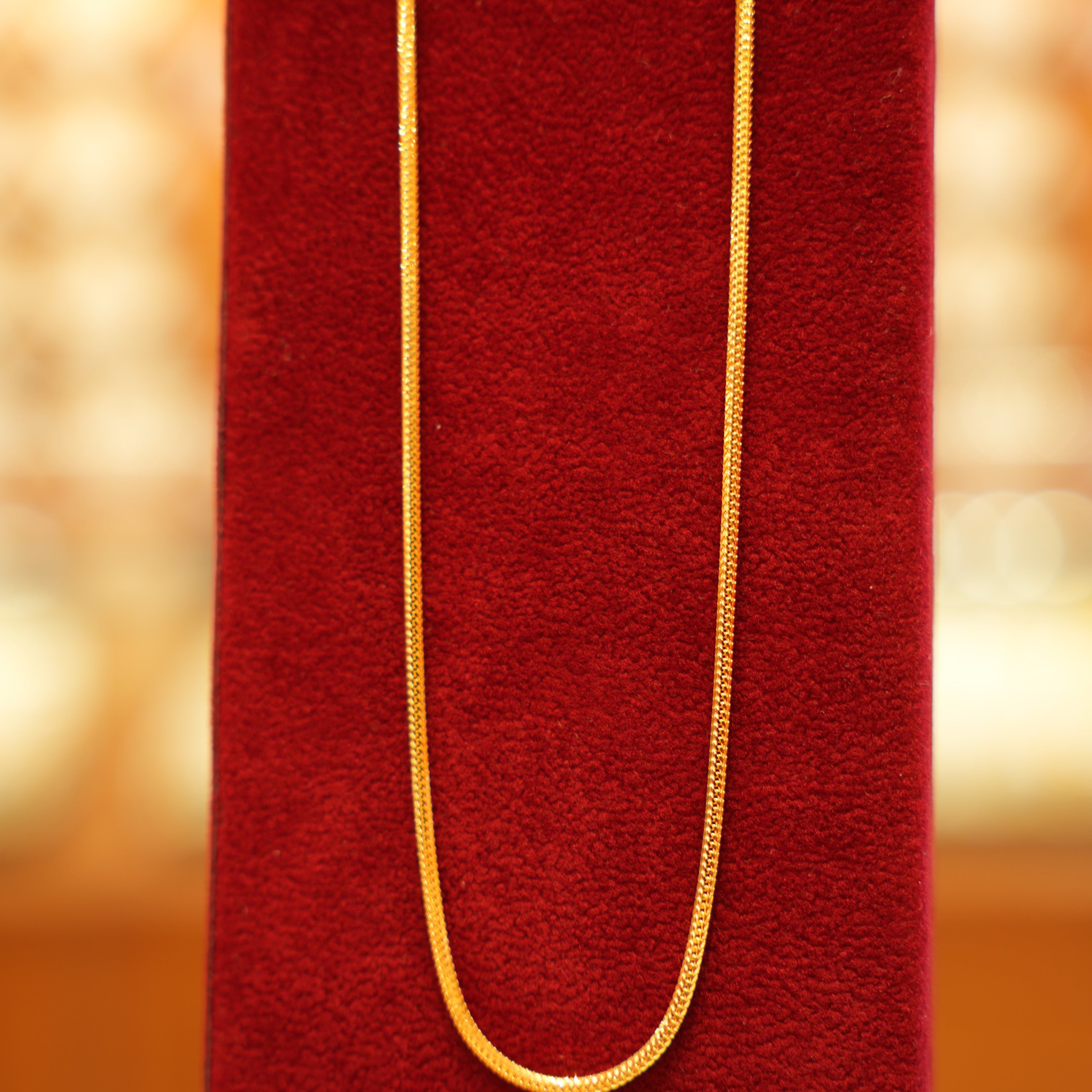 Gold chain 