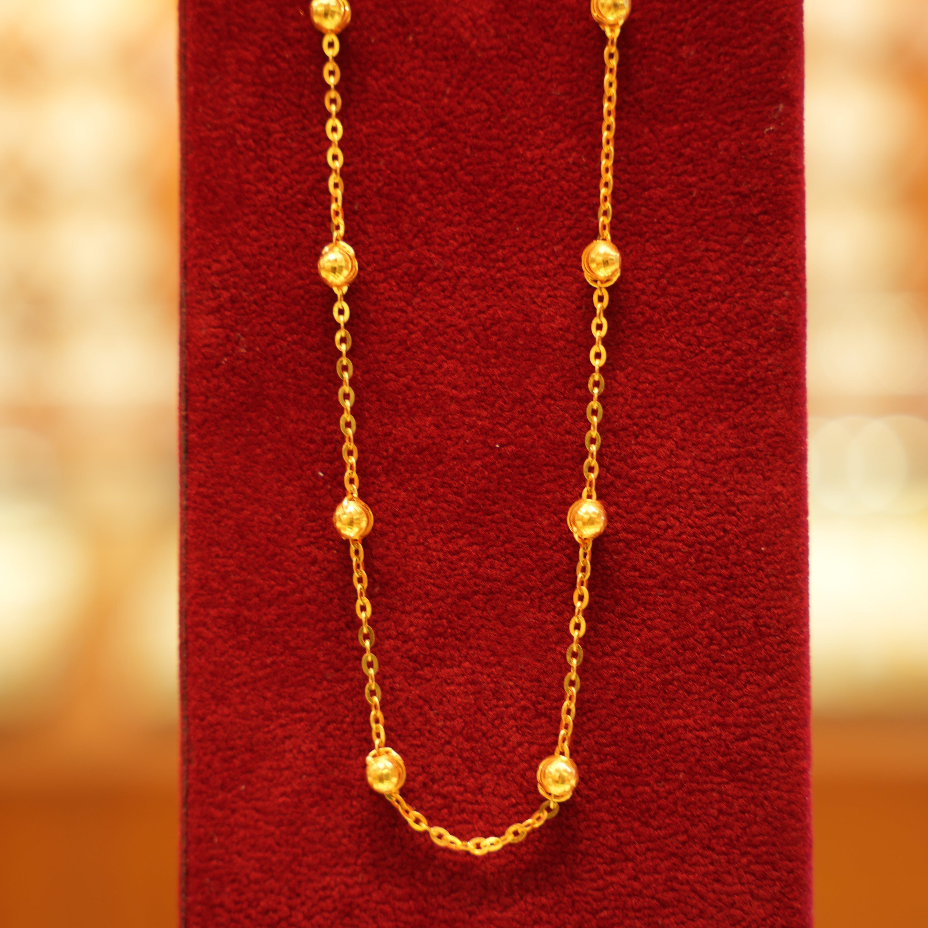 Gold  chain necklace for women