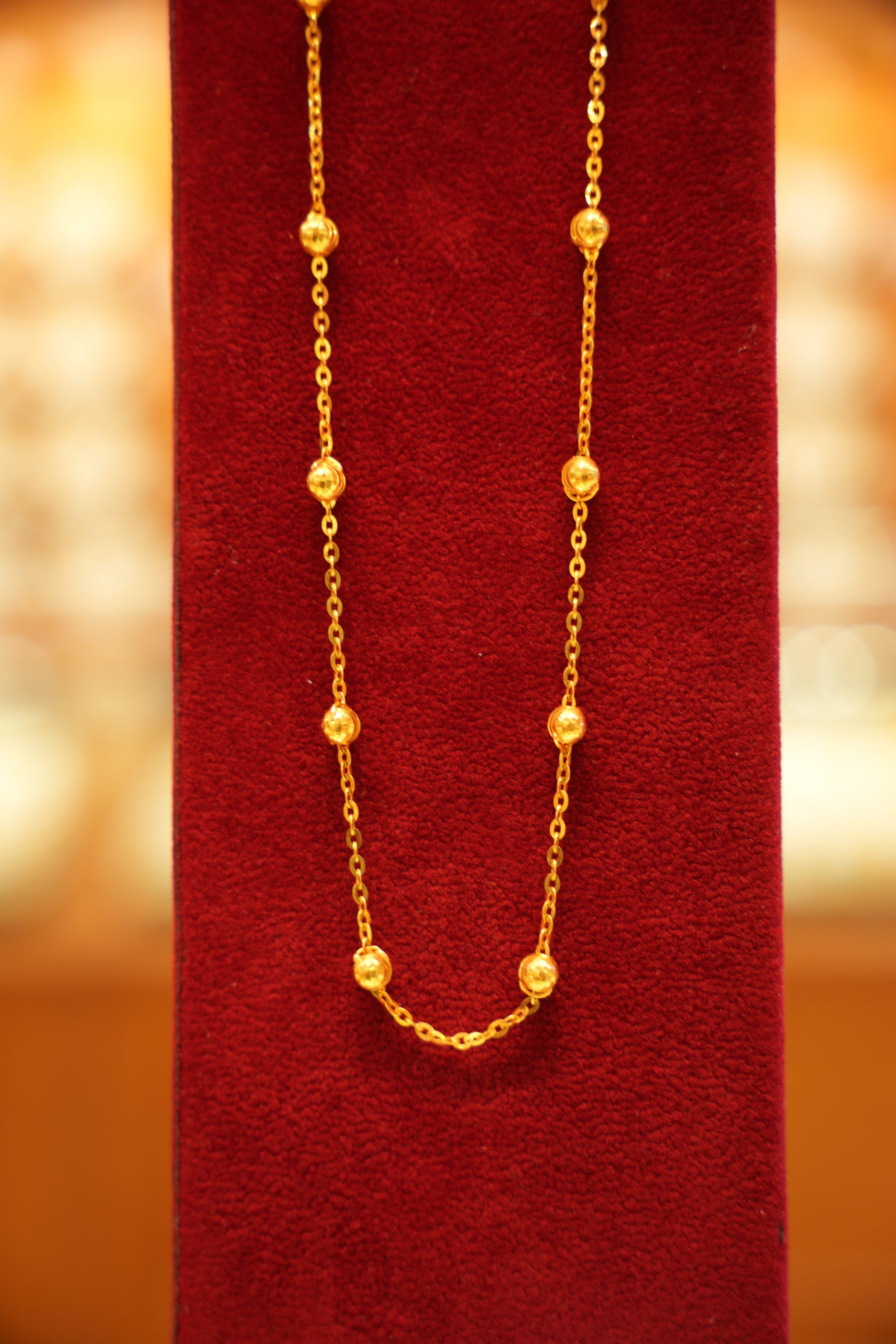Gold  chain necklace for women