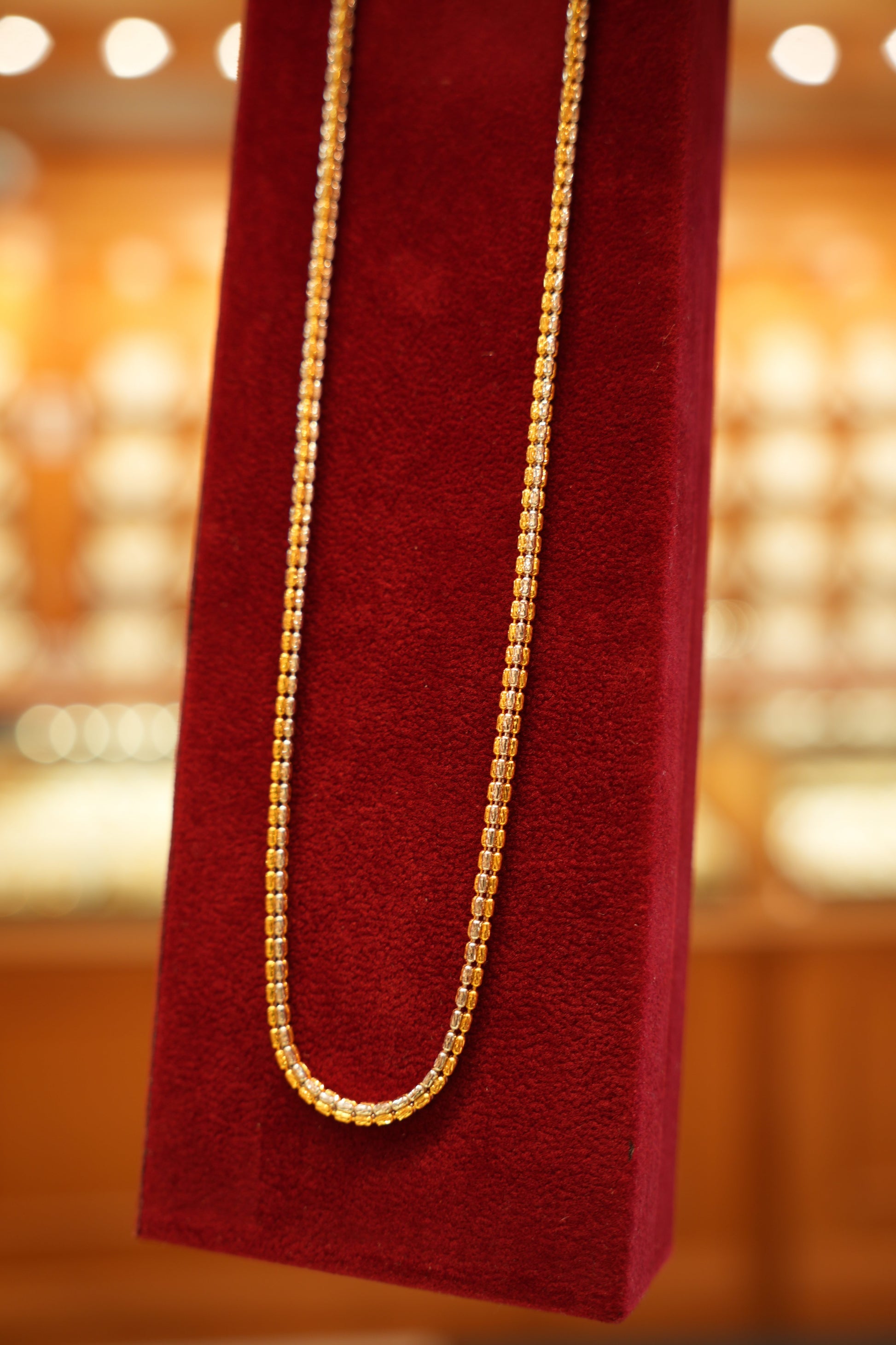 Classic gold box chain necklace