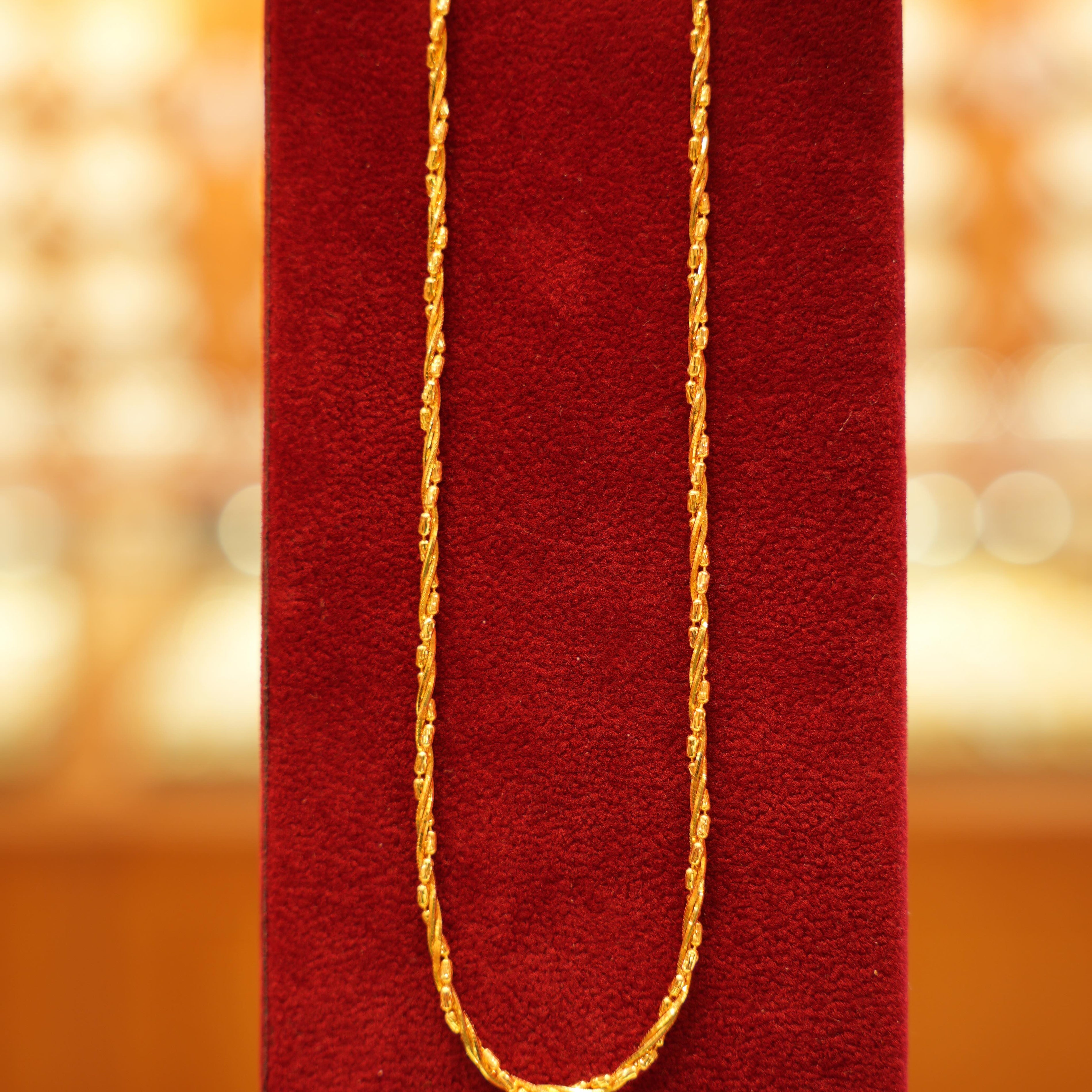 Fine gold chain