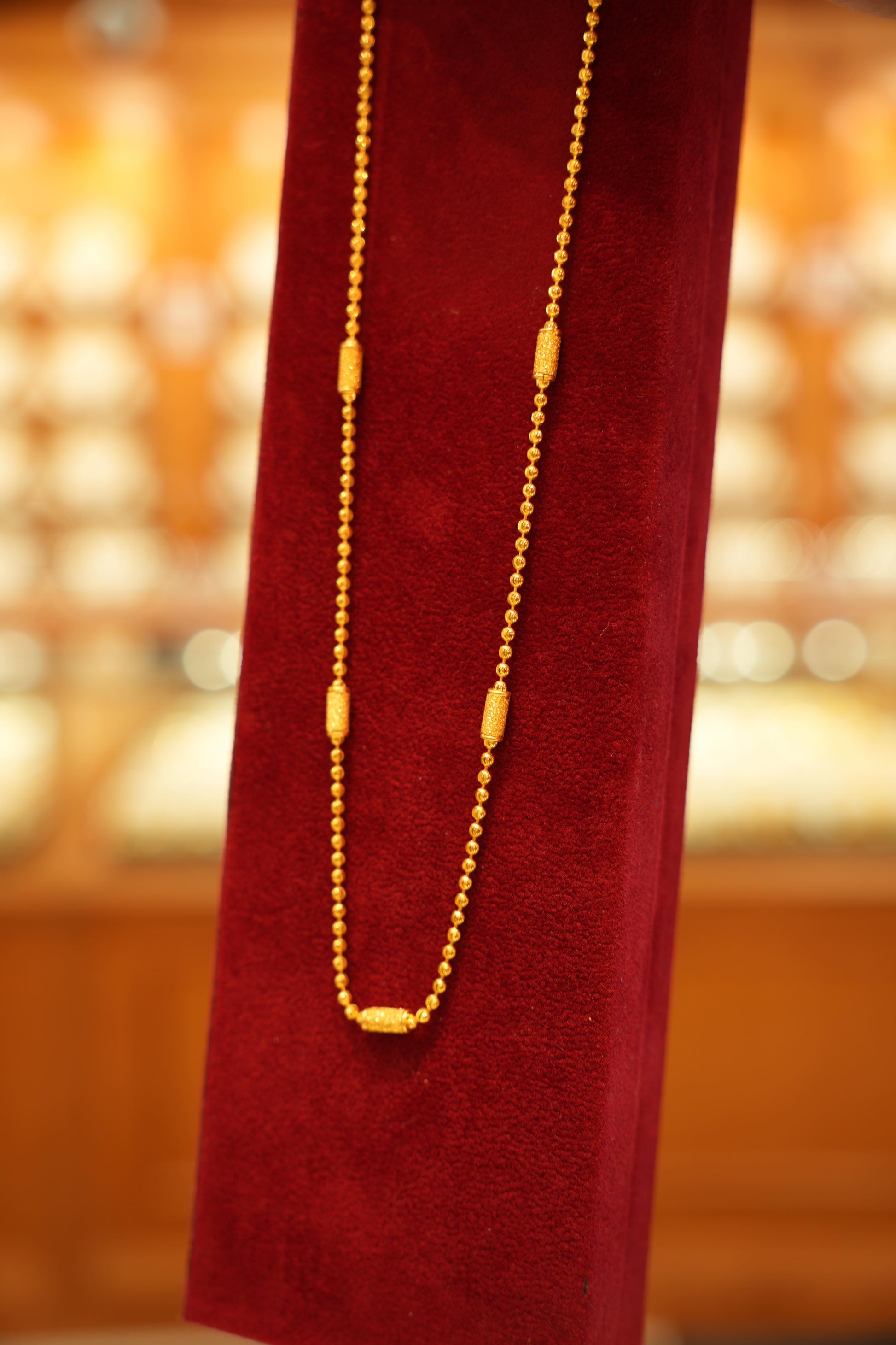 Lightweight 22K gold chain designs collection
