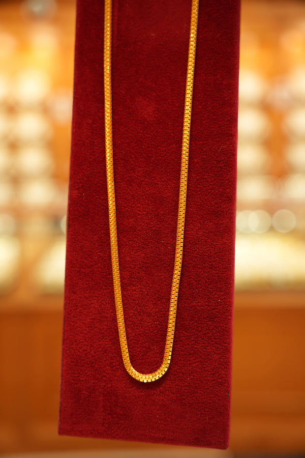 Designer gold chains with polished finish