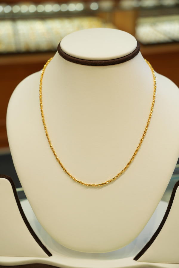 22K Fancy Gold Chain (16 Inches)