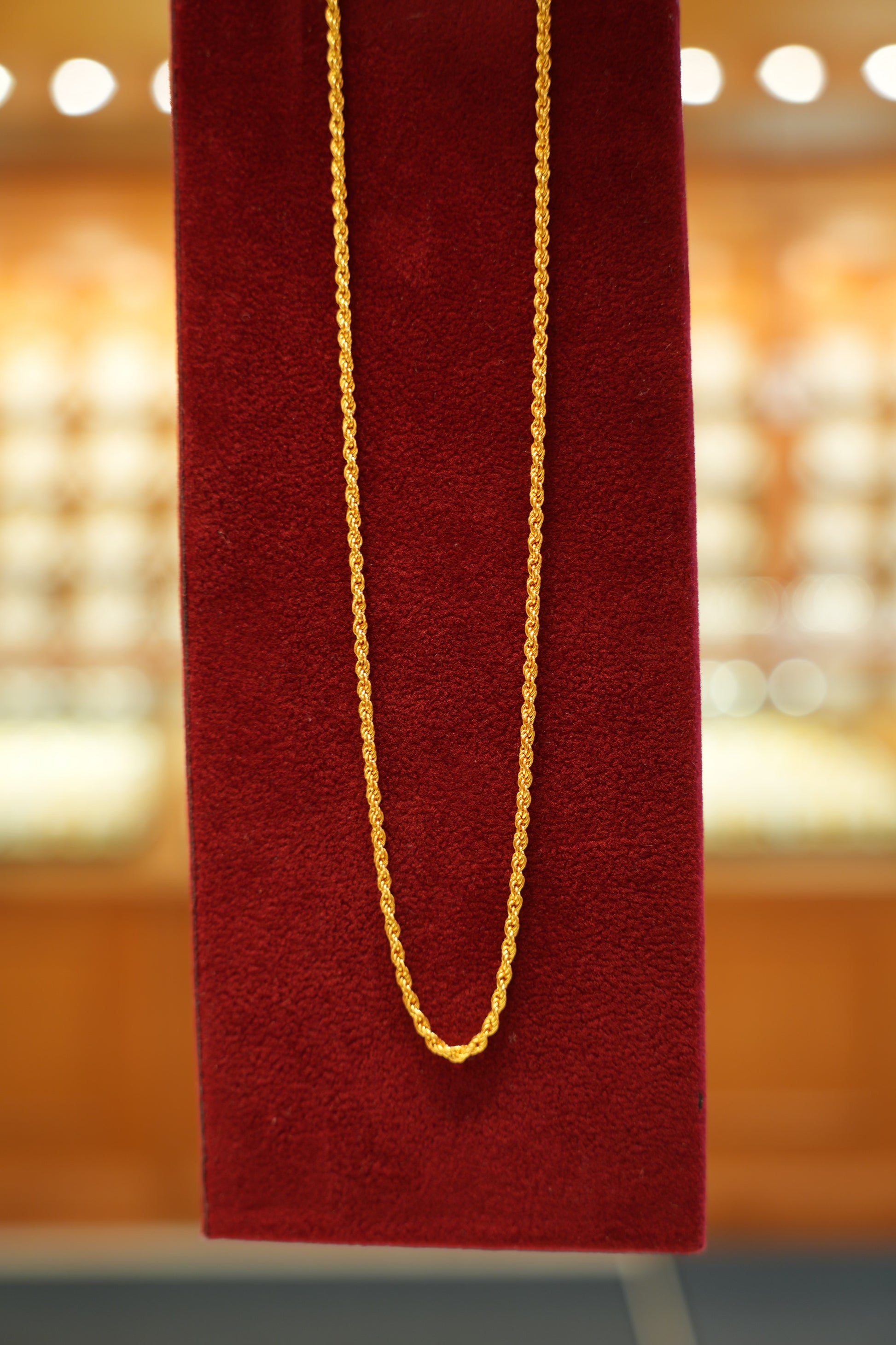 22K Gold Ladies Chain (18 Inches)