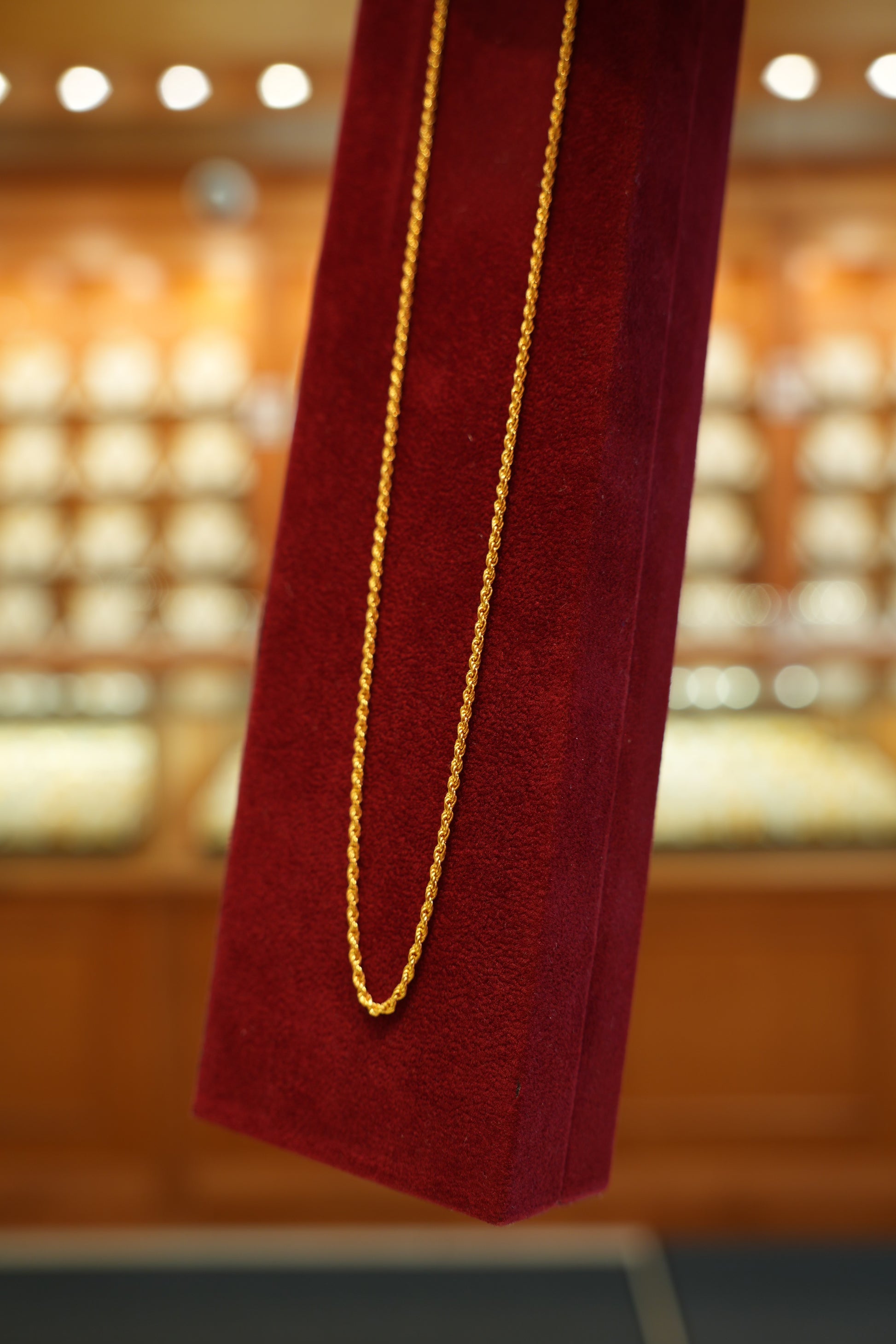 22K Gold Ladies Chain (18 Inches)