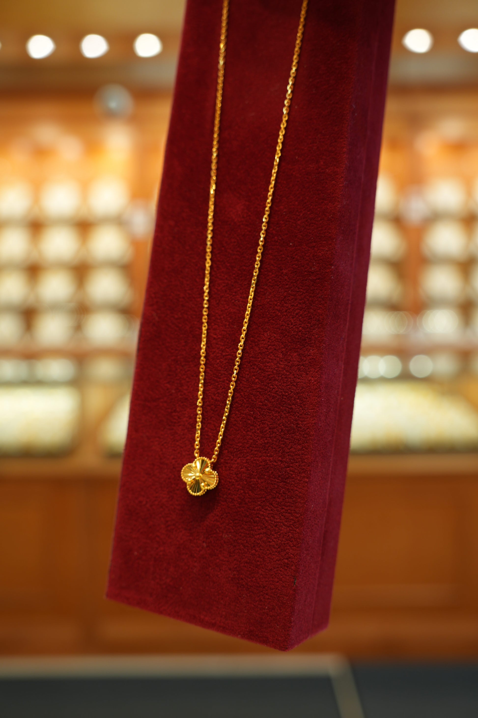 22K Gold Ladies Chain (18 Inches)