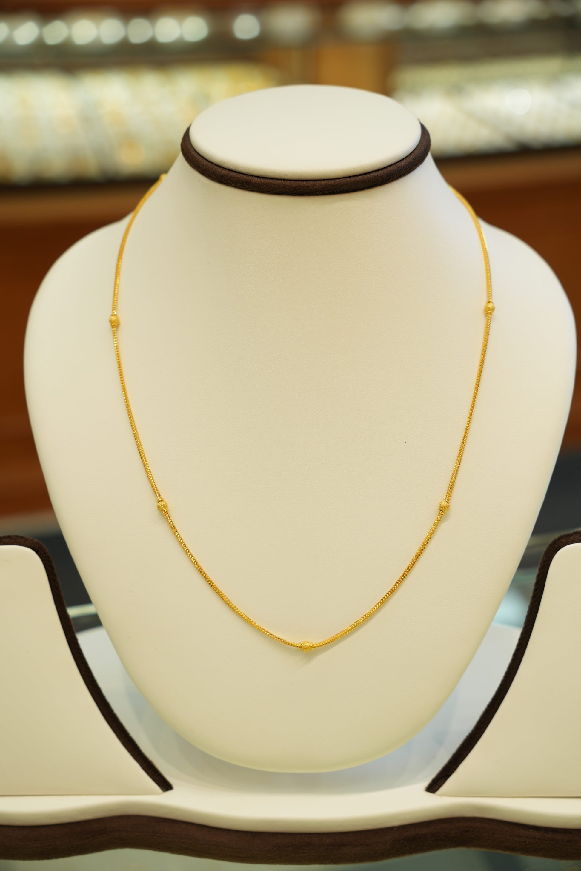 22K Gold Ladies Chain (18 Inches)
