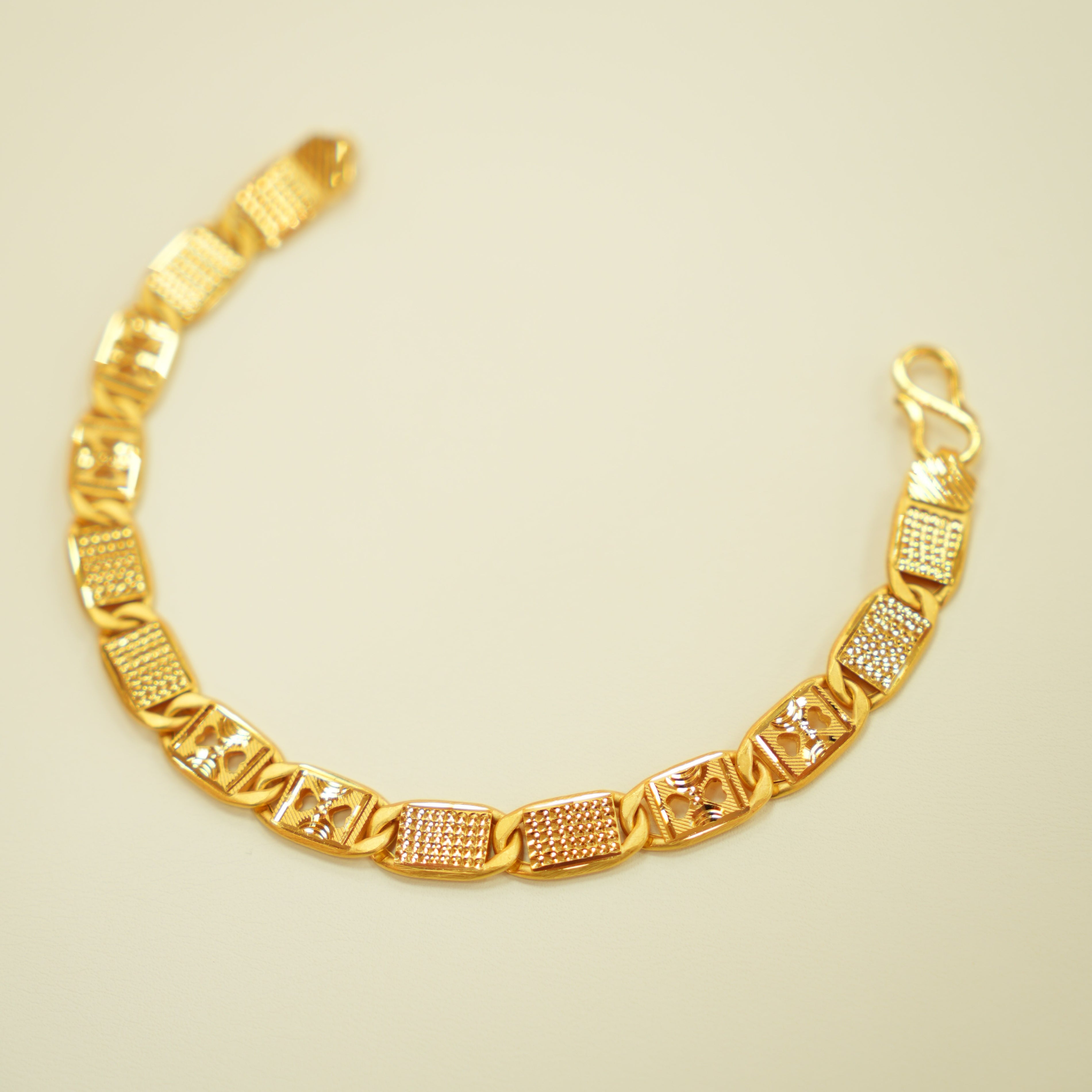 22k Gold Designer Men's Bracelet