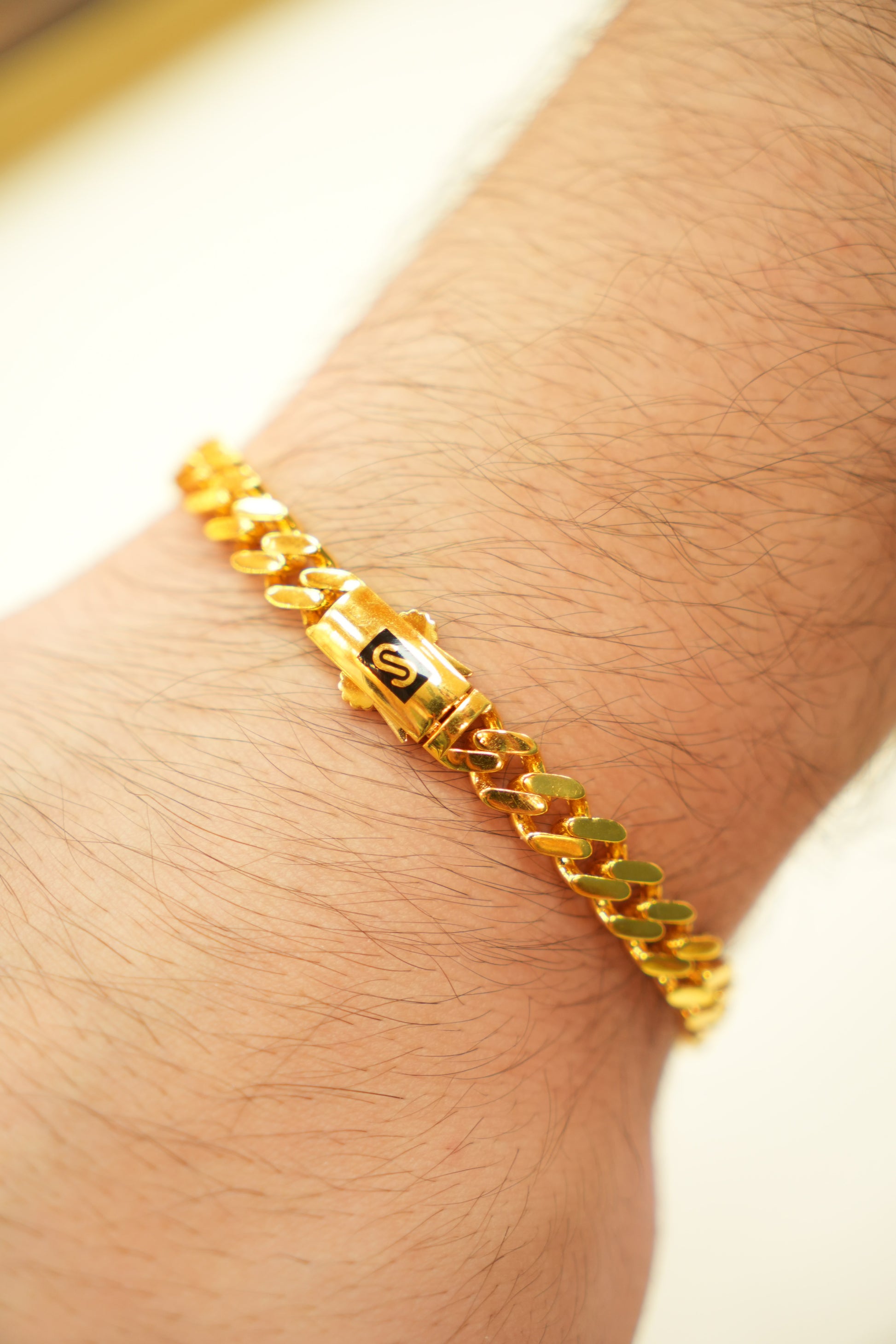 22k Gold Designer Men's Bracelet