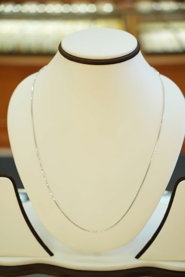Classic silver chains