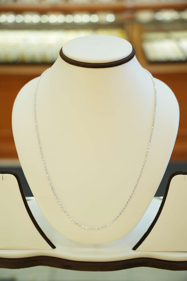 Polished silver chain