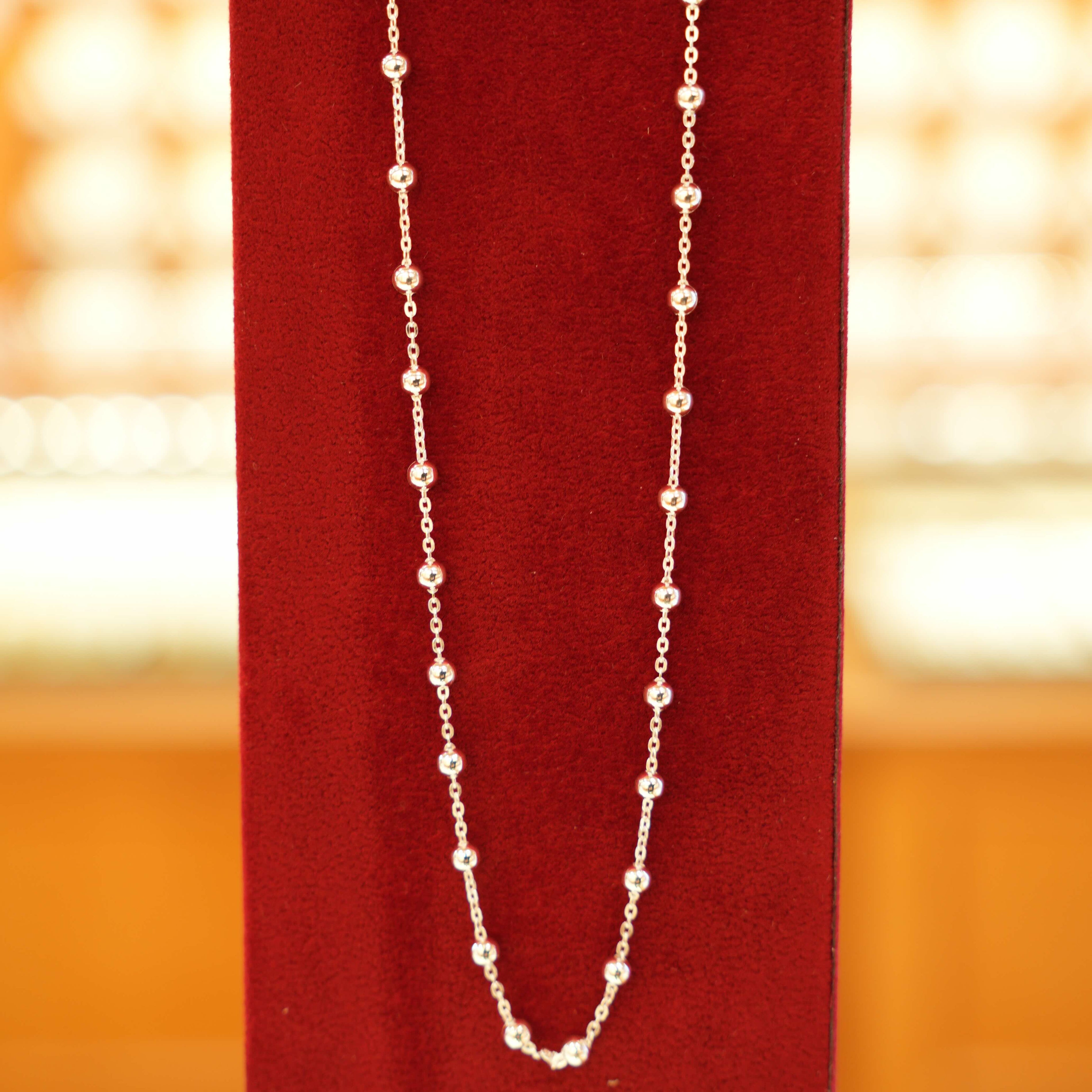 Classic silver chain style