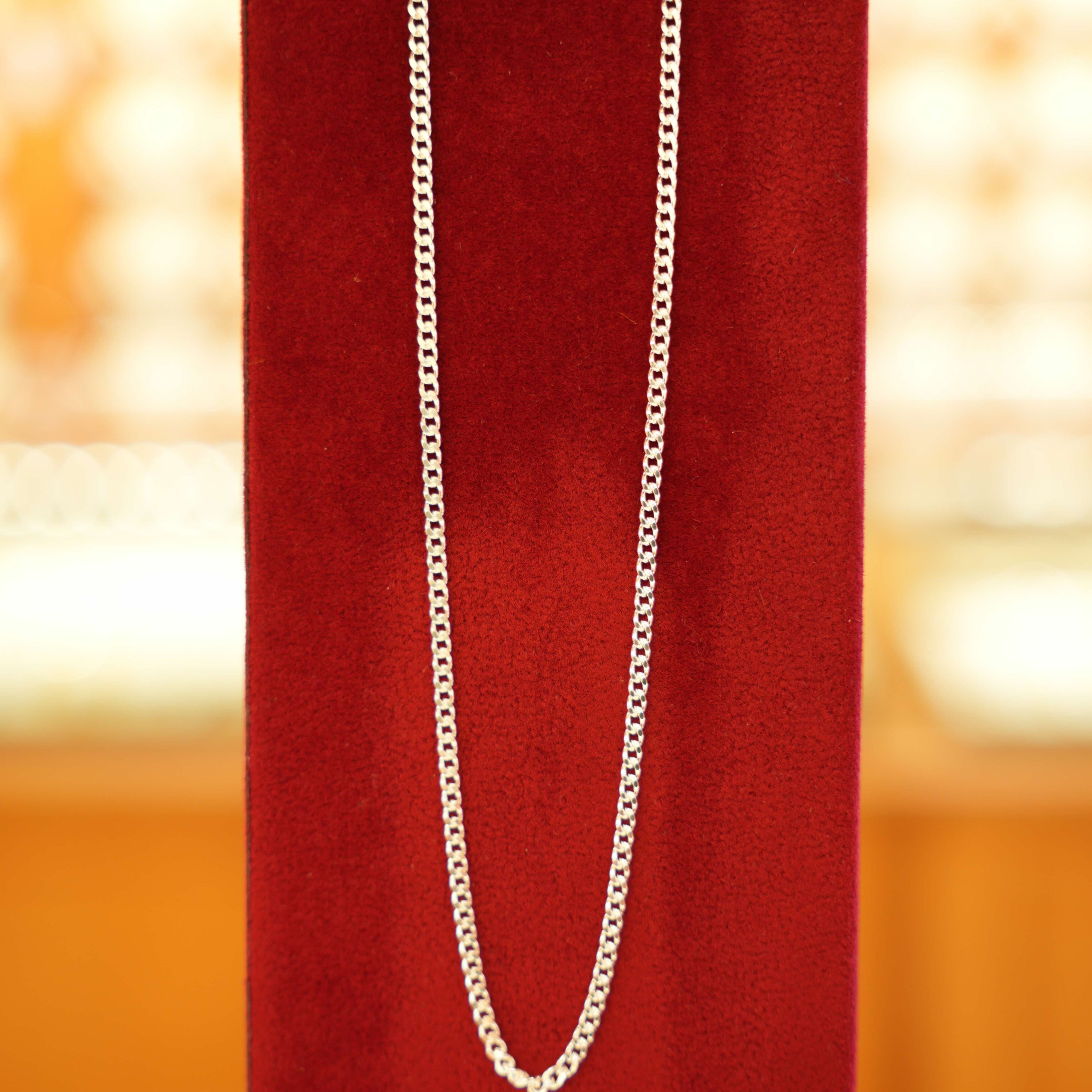 Silver Modern Chain