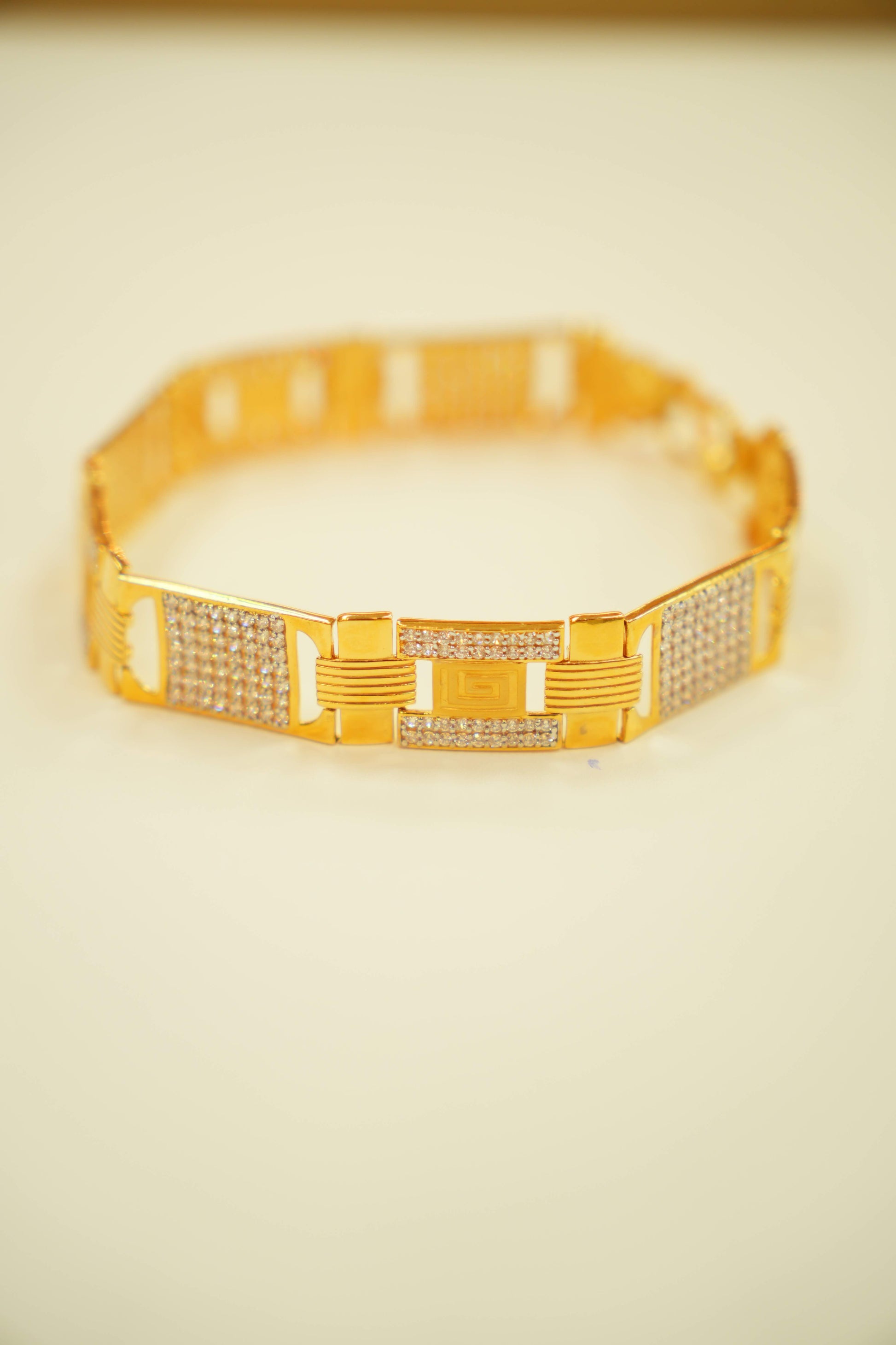 22K gold mens bracelet range