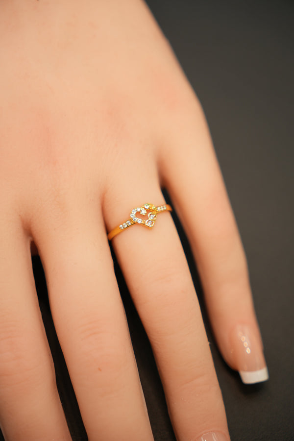 22K Gold Ladies Ring