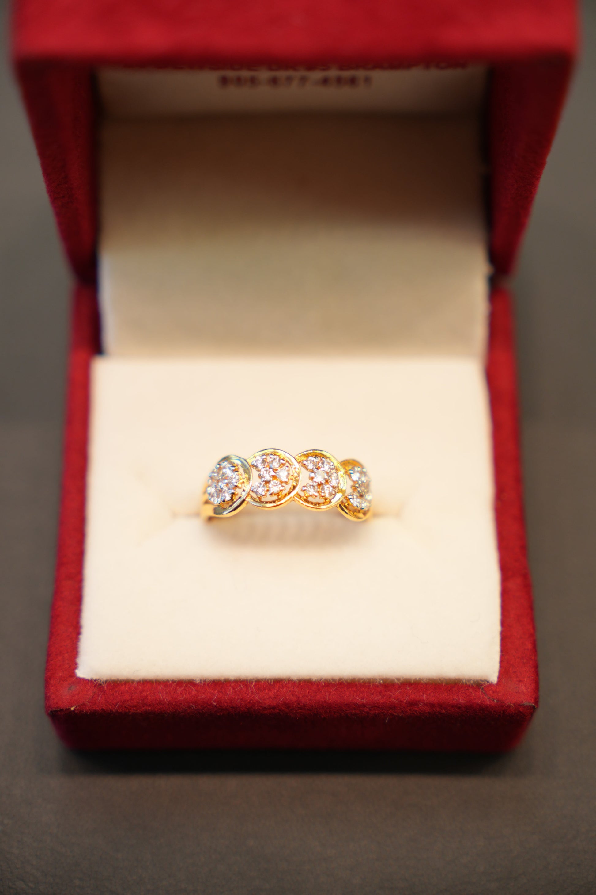 22K Gold Ladies Ring