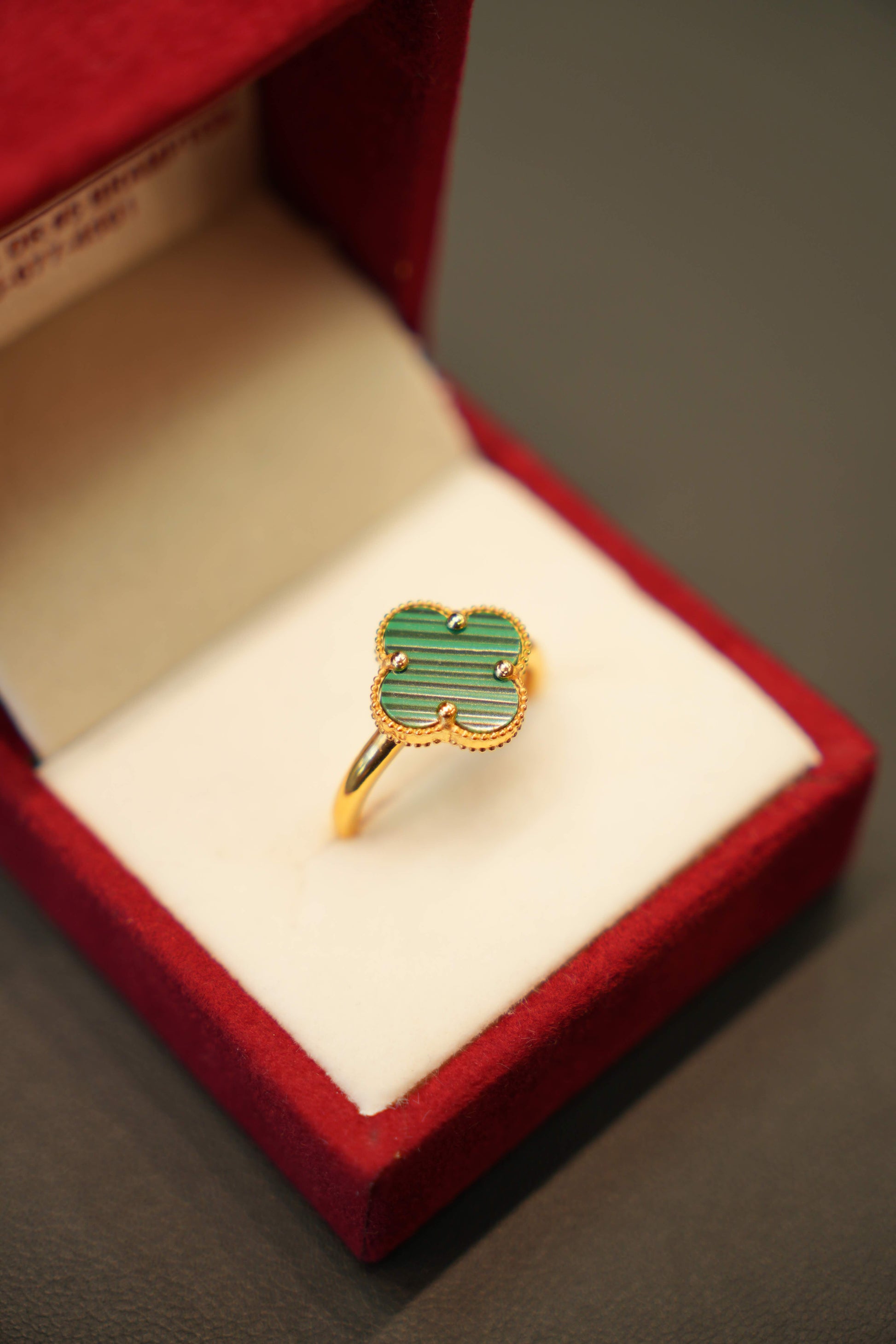 22K Gold Ladies Clover Ring