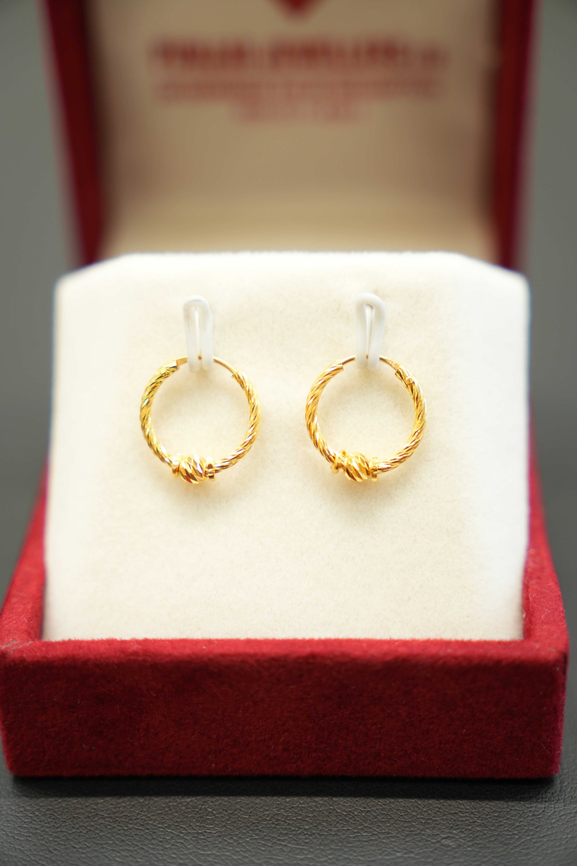 Timeless 22K gold earrings