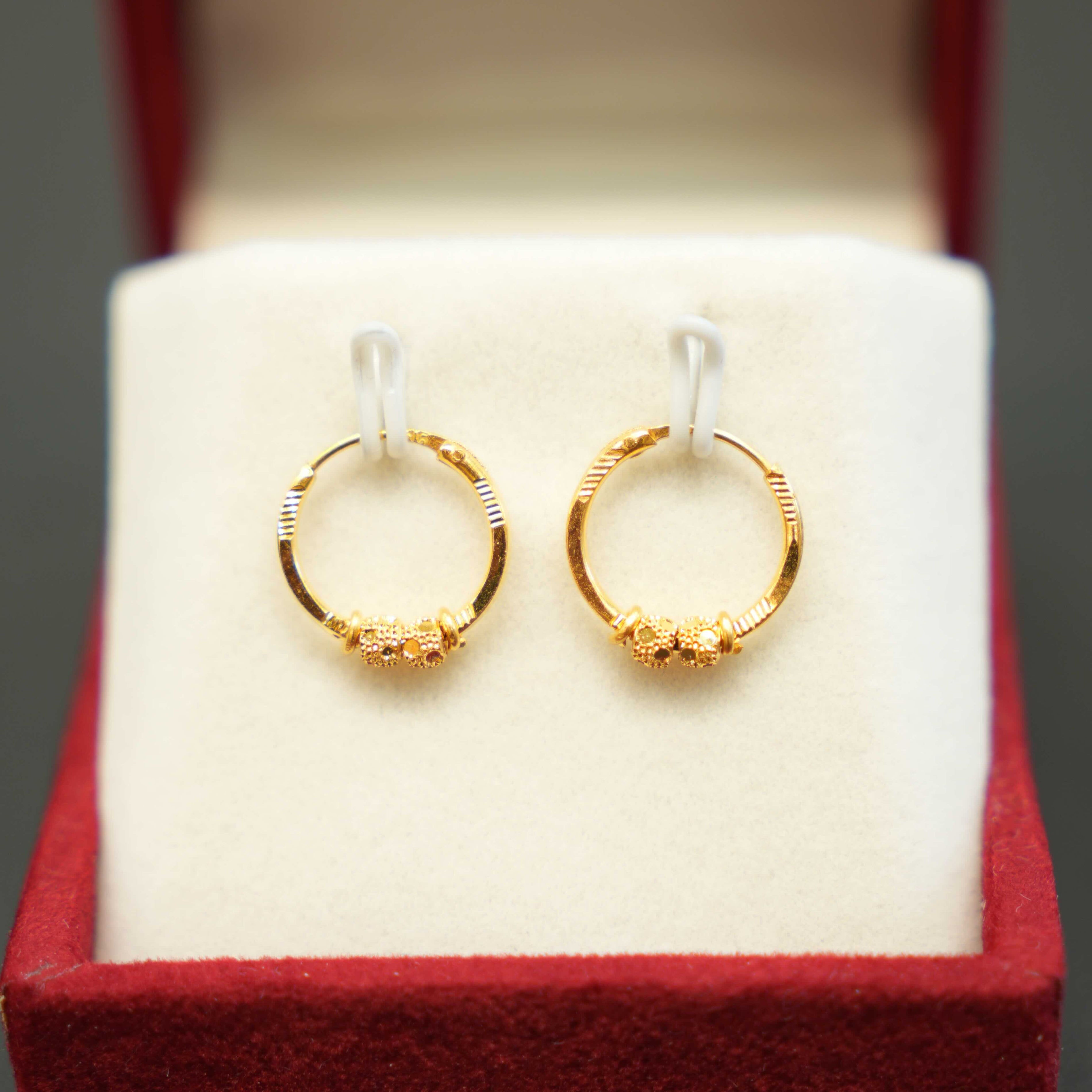 Classic ladies 22K gold earrings