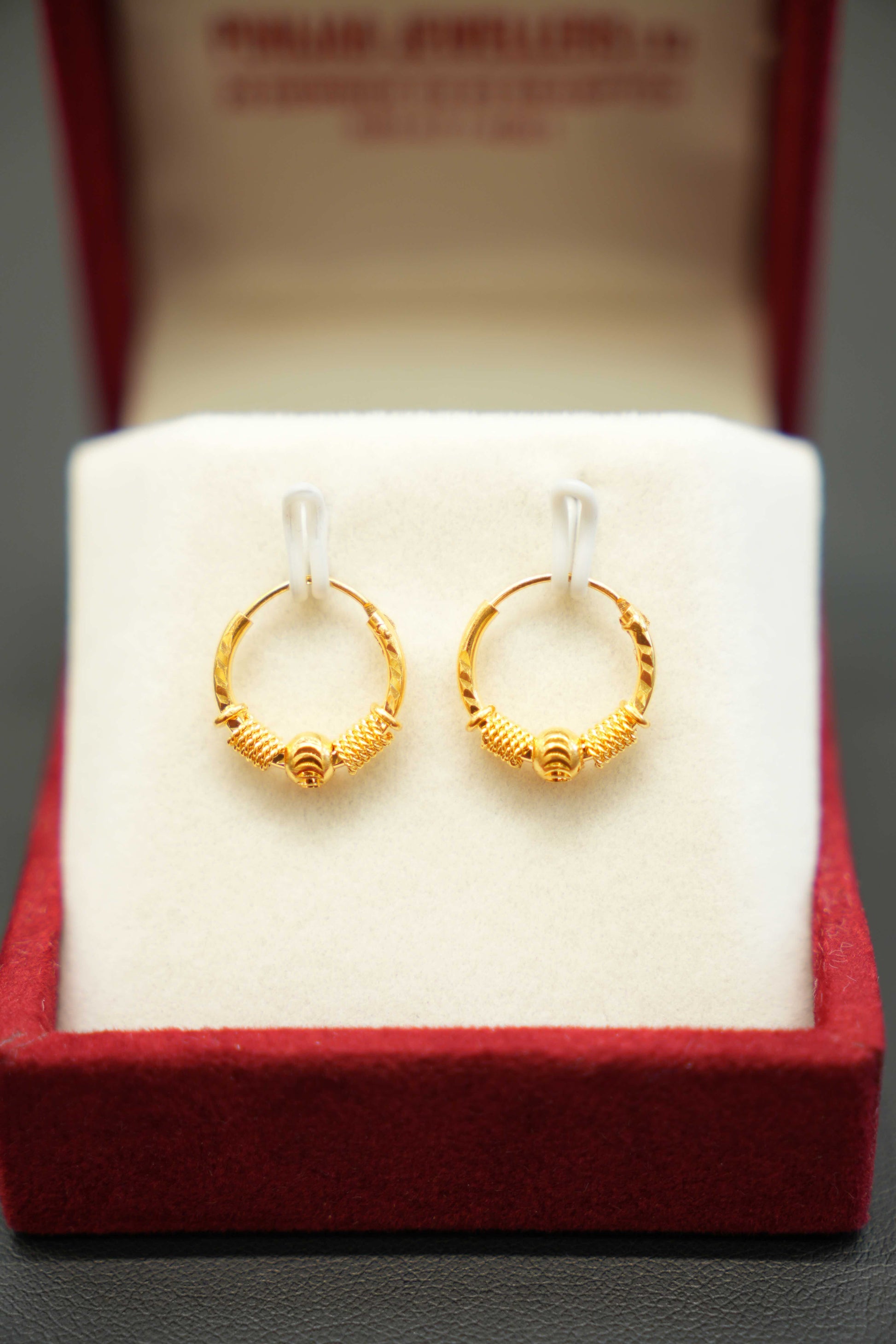 Stylish 22K yellow gold earrings