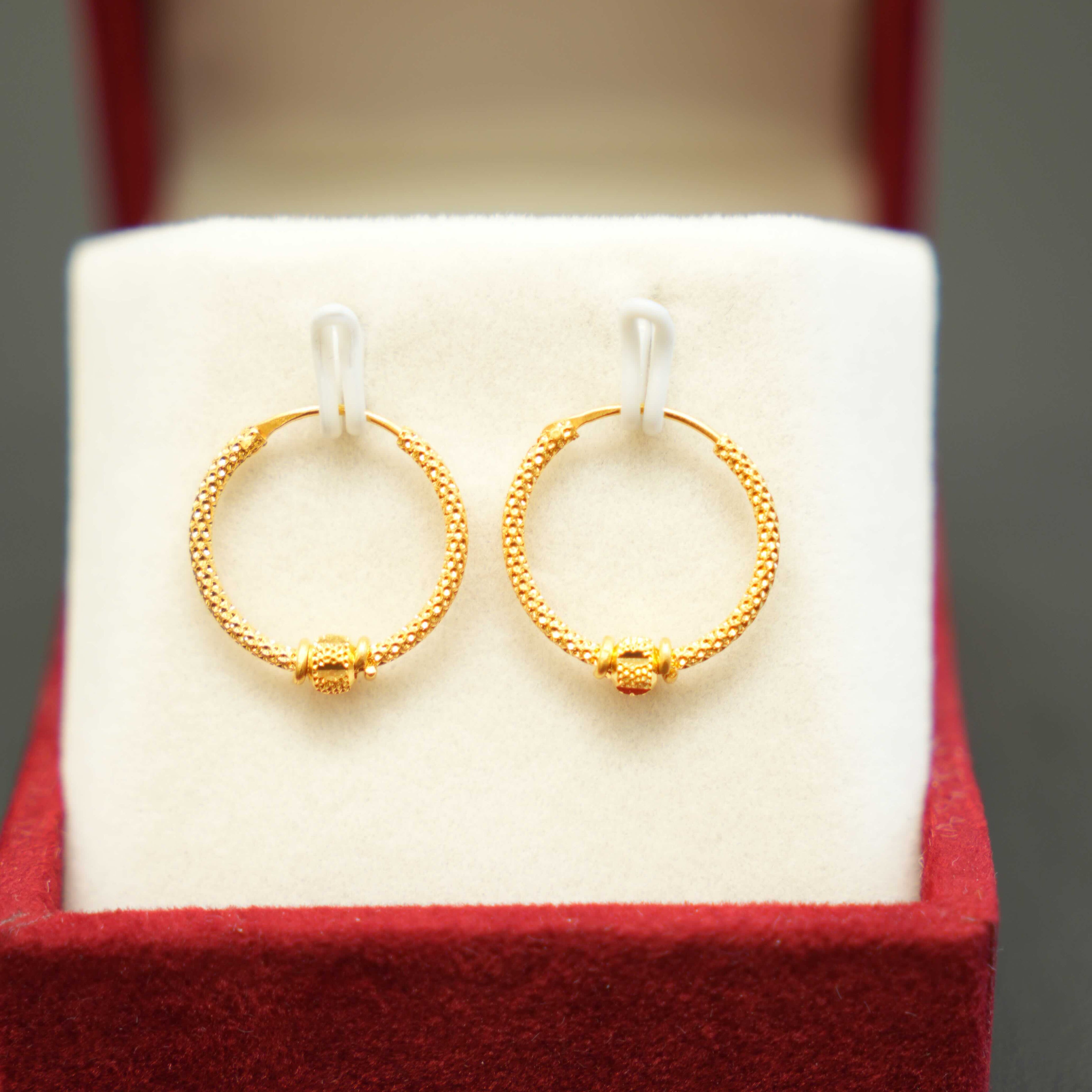 Traditional 22K yellow gold earrings