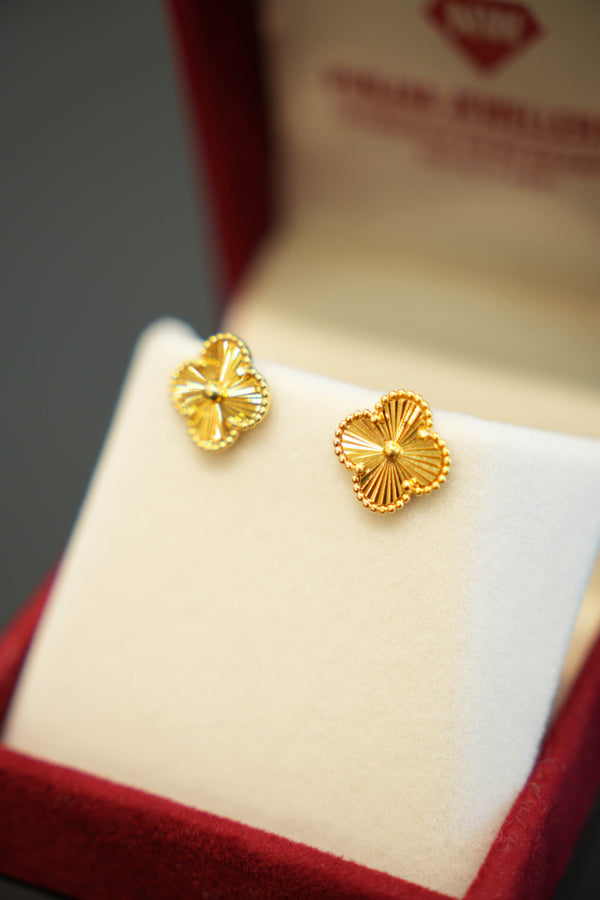 Elegant 22K gold clover earrings