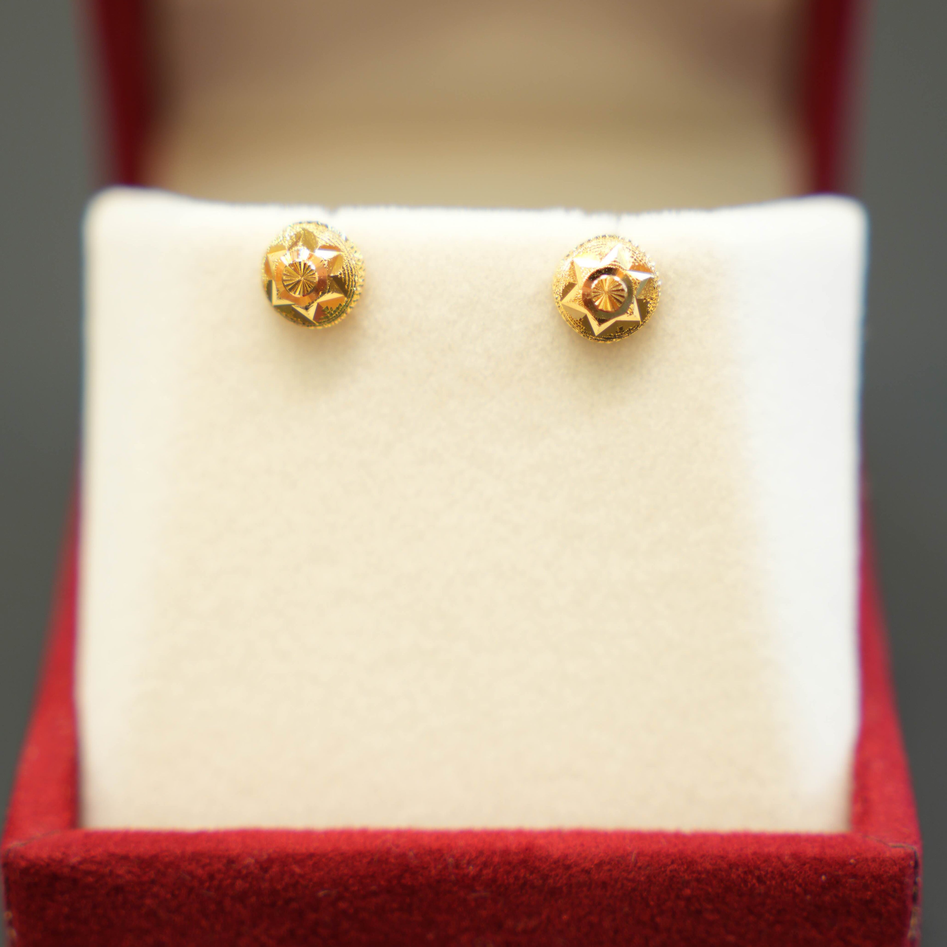 22K Gold Ladies Clover Earrings