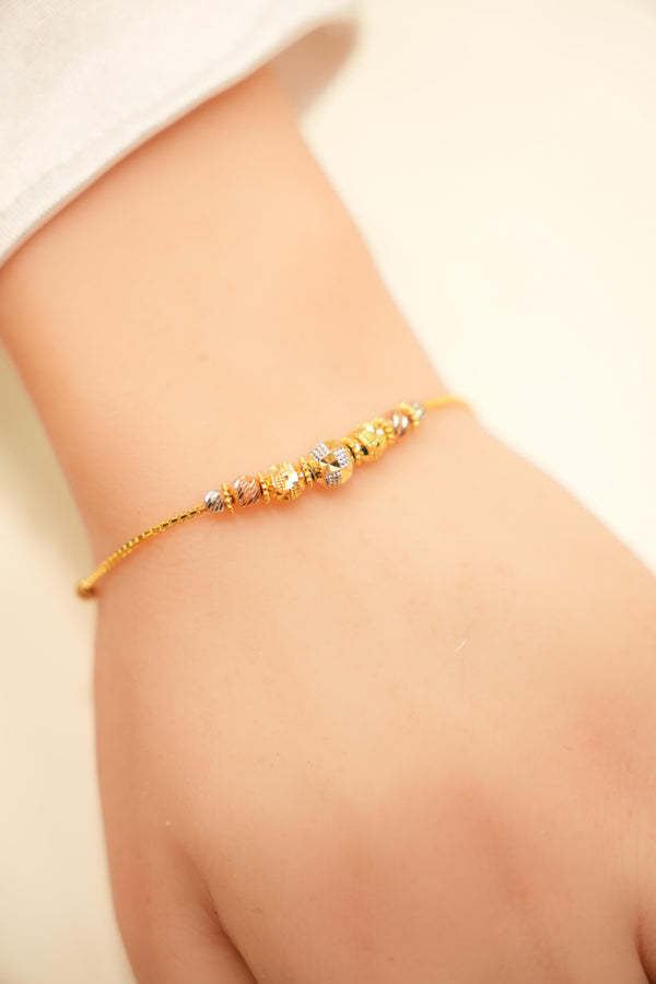 Classic beaded gold bracelet