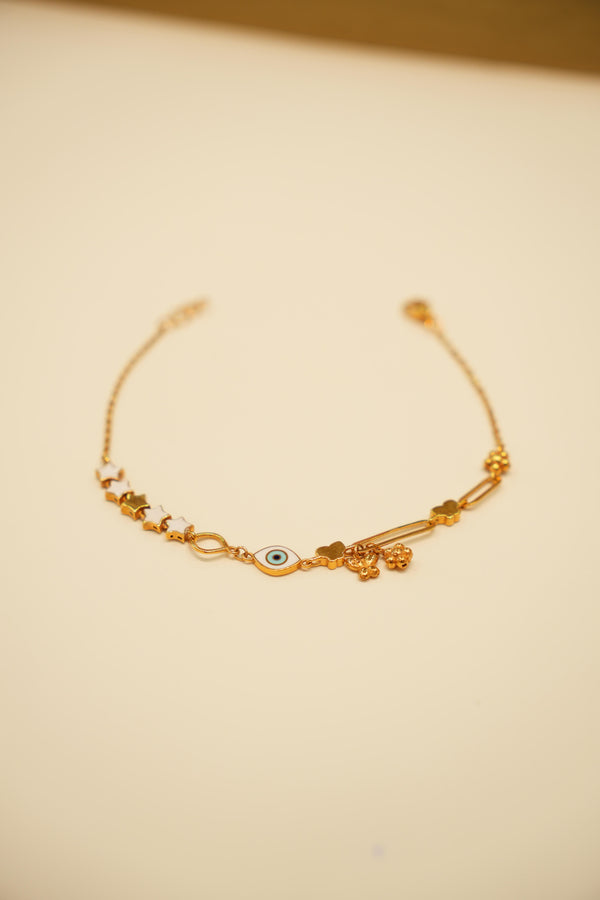 Fine gold jewelry bracelet