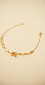 Elegant gold chain bracelet